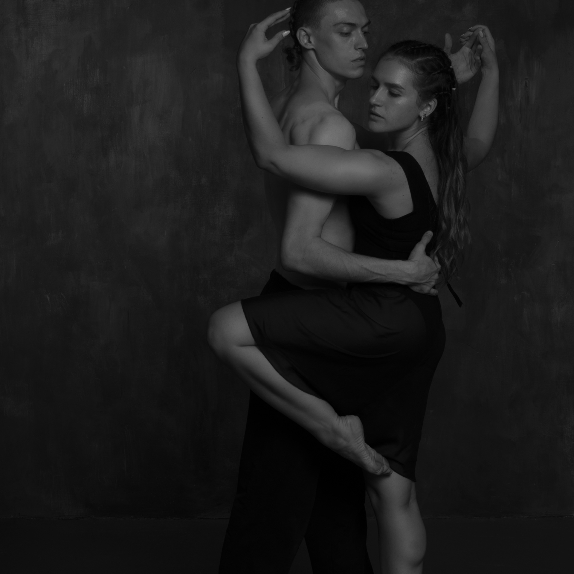 Черно-белые танцы