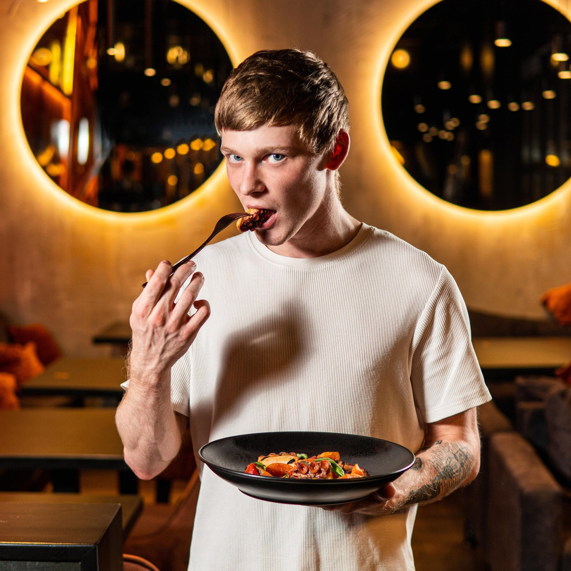 ФУД-ФОТО. Фотограф и Видеограф в Омске Станислав Хлопцев