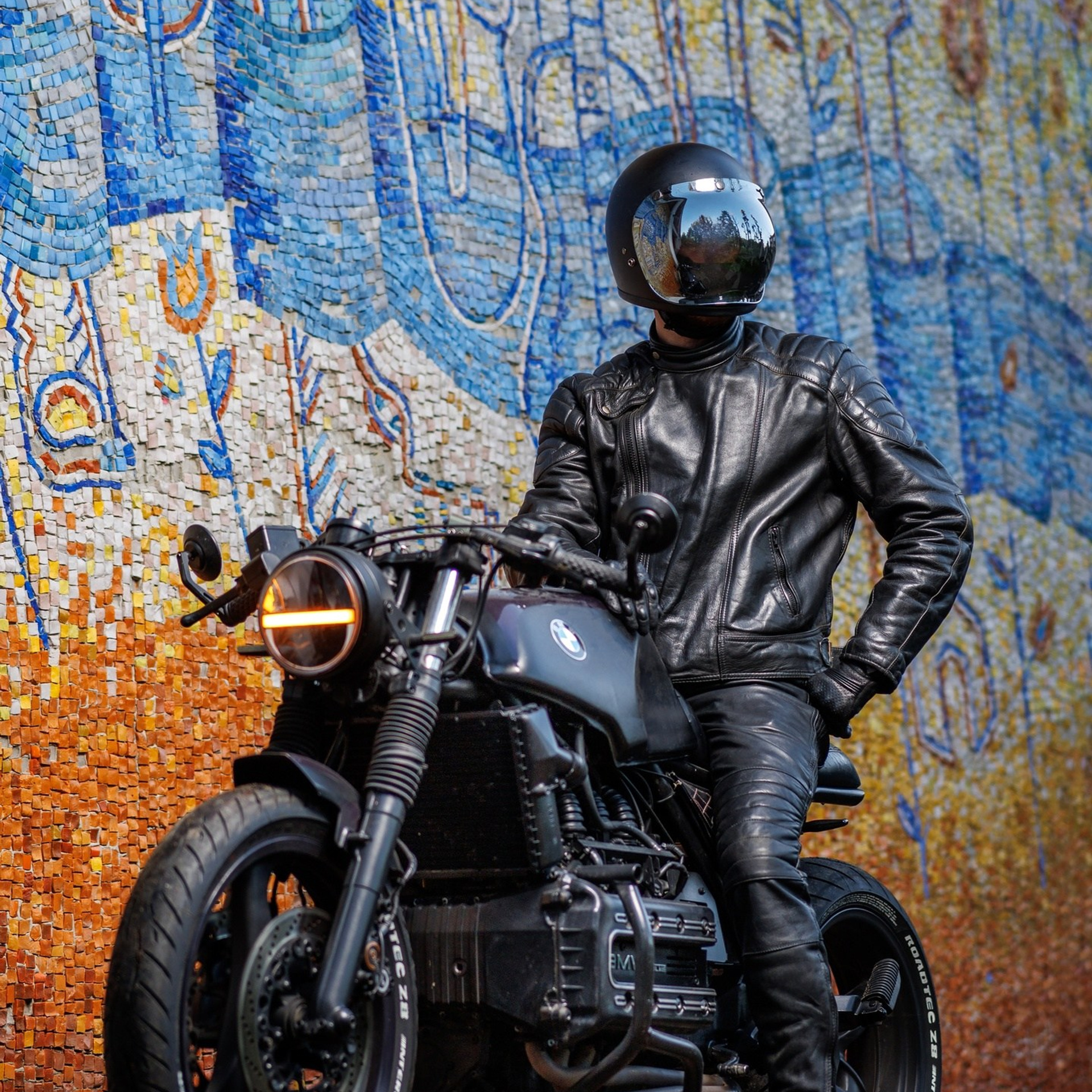 Михаил Мото