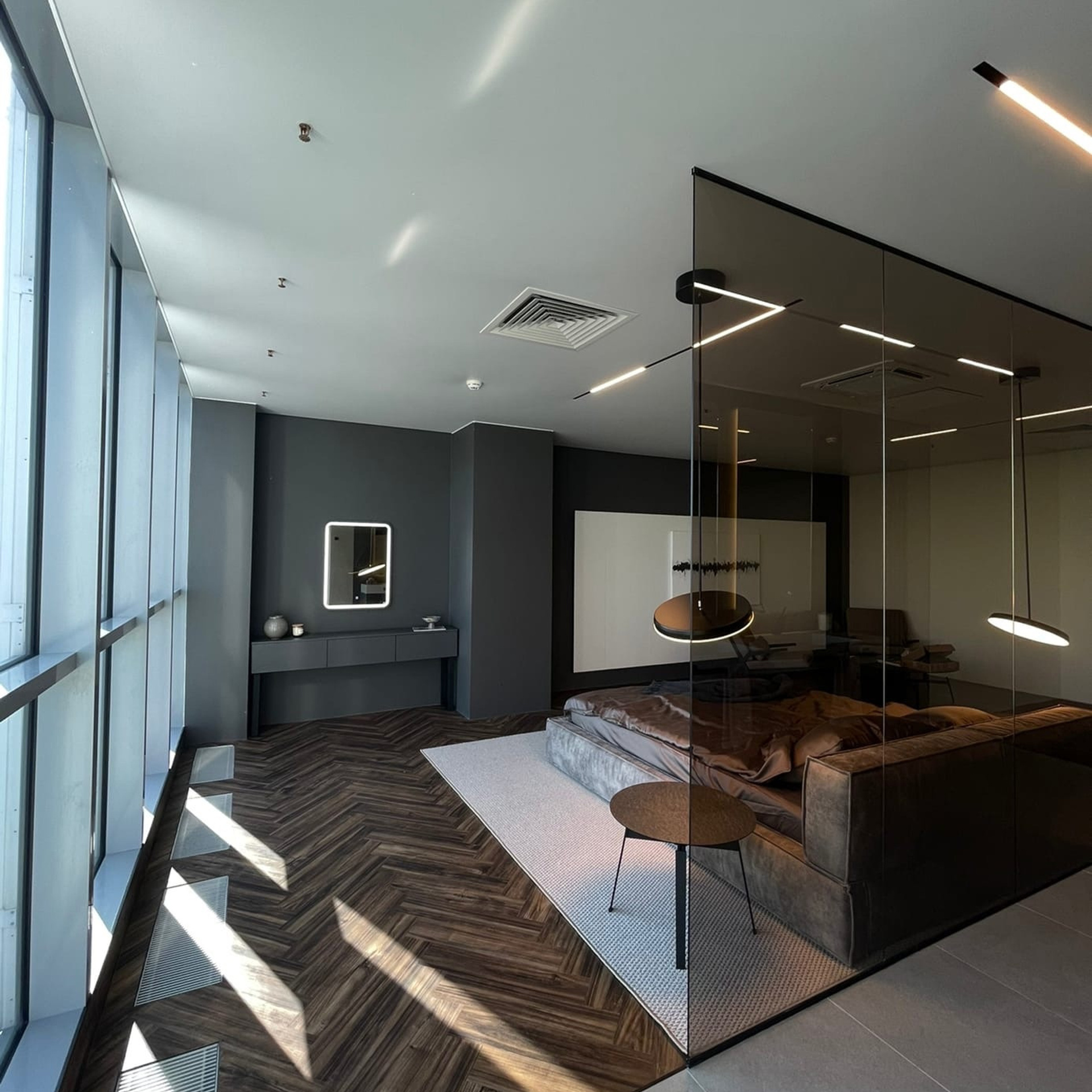 Артплейс 30 этаж. Профессиональный фотограф беременности в СПБ. Стильные фотосессии беременности в стиле минимализм и классическая фотография