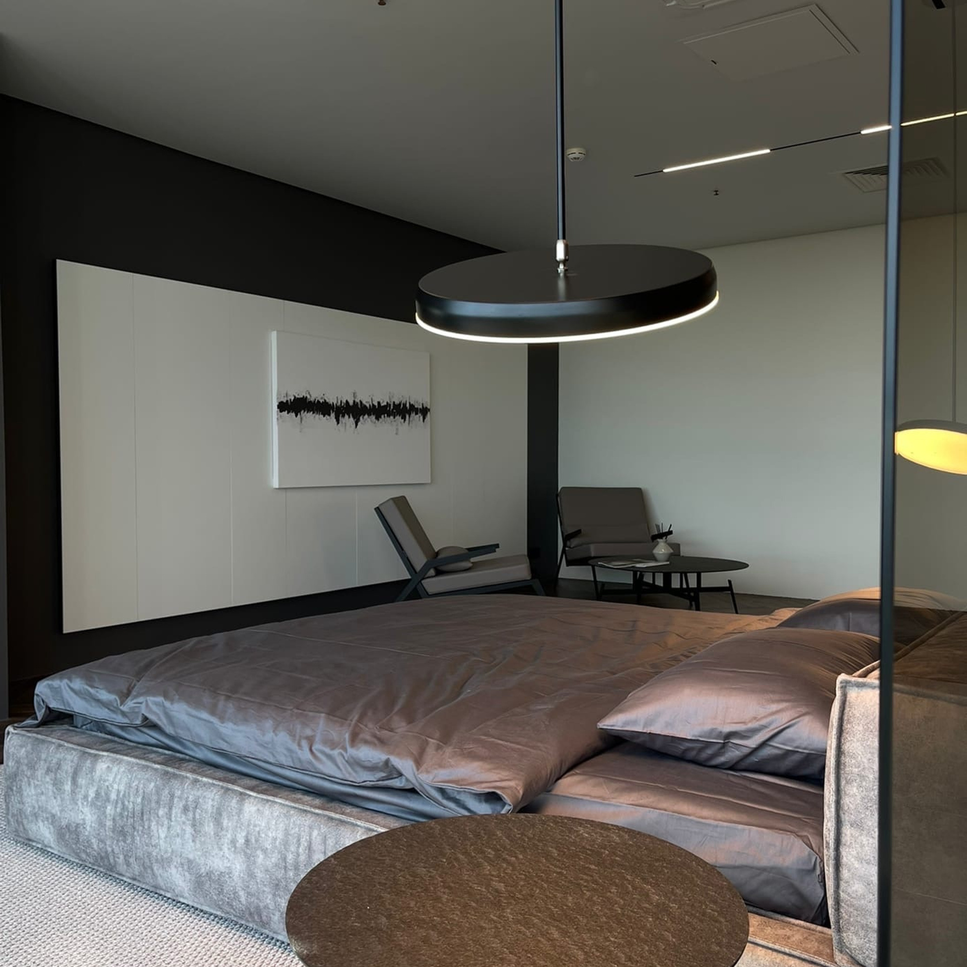 Артплейс 30 этаж. Профессиональный фотограф беременности в СПБ. Стильные фотосессии беременности в стиле минимализм и классическая фотография