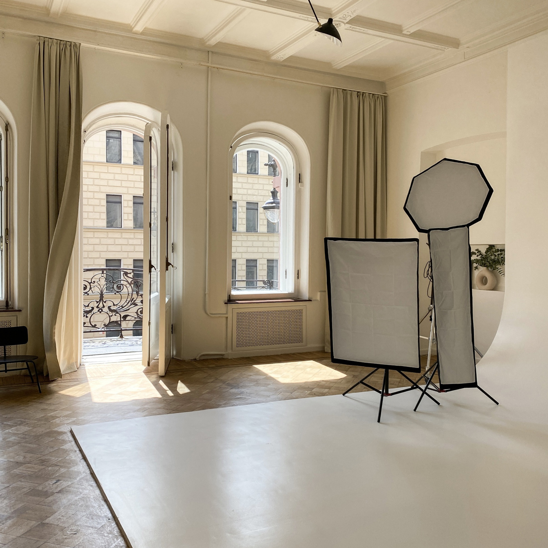 BEDFORD STUDIO. Профессиональный фотограф беременности в СПБ. Стильные фотосессии беременности в стиле минимализм и классическая фотография