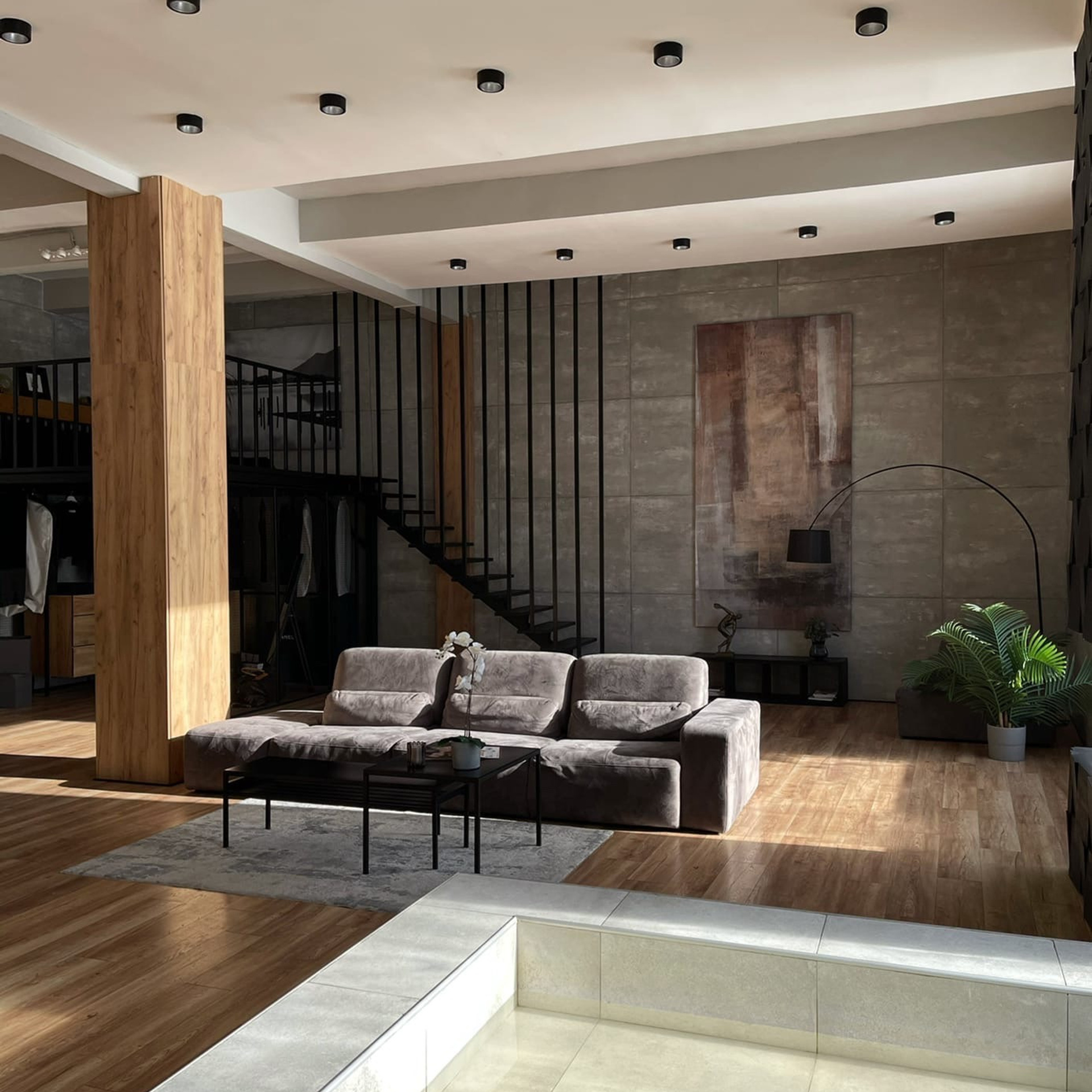 АРТ ПЛЕЙС ЗАЛЫ. Профессиональный фотограф беременности в СПБ. Стильные фотосессии беременности в стиле минимализм и классическая фотография