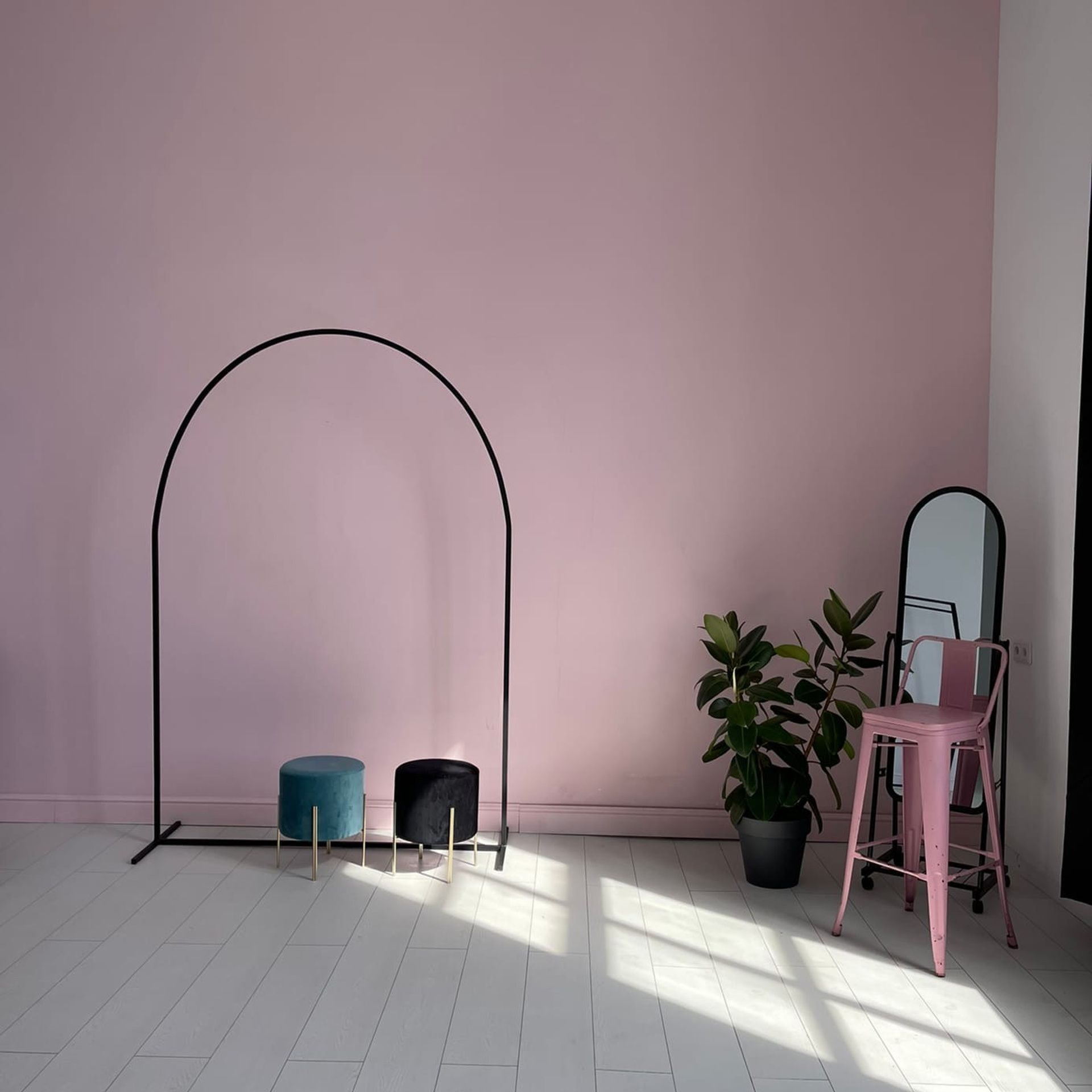 АРТ ПЛЕЙС ЗАЛЫ. Профессиональный фотограф беременности в СПБ. Стильные фотосессии беременности в стиле минимализм и классическая фотография