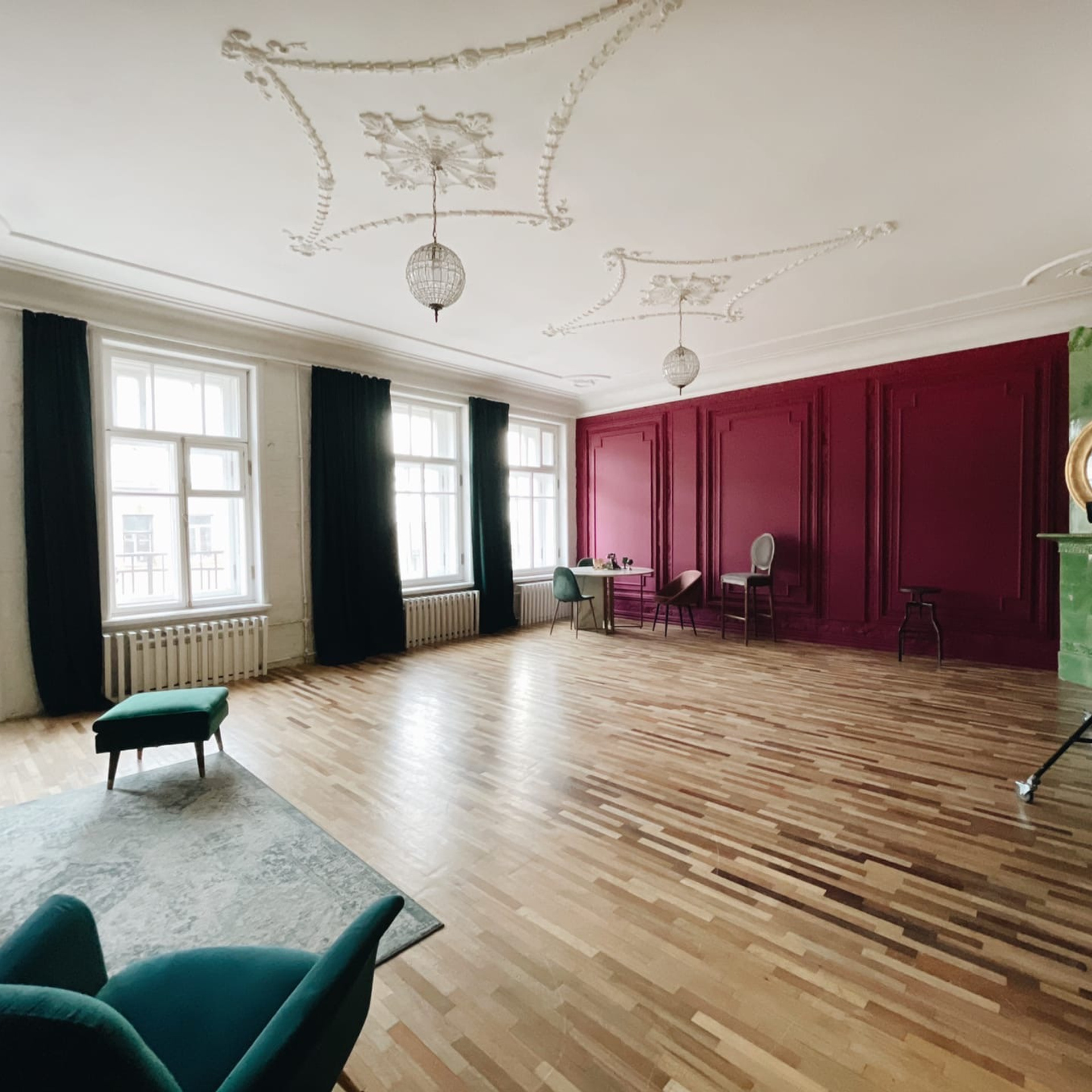 SKYPOINT STUDIO. Профессиональный фотограф беременности в СПБ. Стильные фотосессии беременности в стиле минимализм и классическая фотография