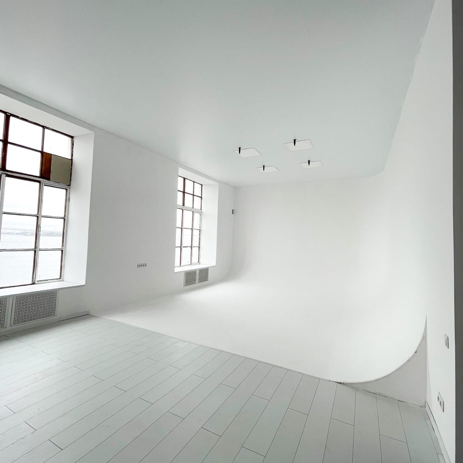 АРТ ПЛЕЙС ЗАЛЫ. Профессиональный фотограф беременности в СПБ. Стильные фотосессии беременности в стиле минимализм и классическая фотография