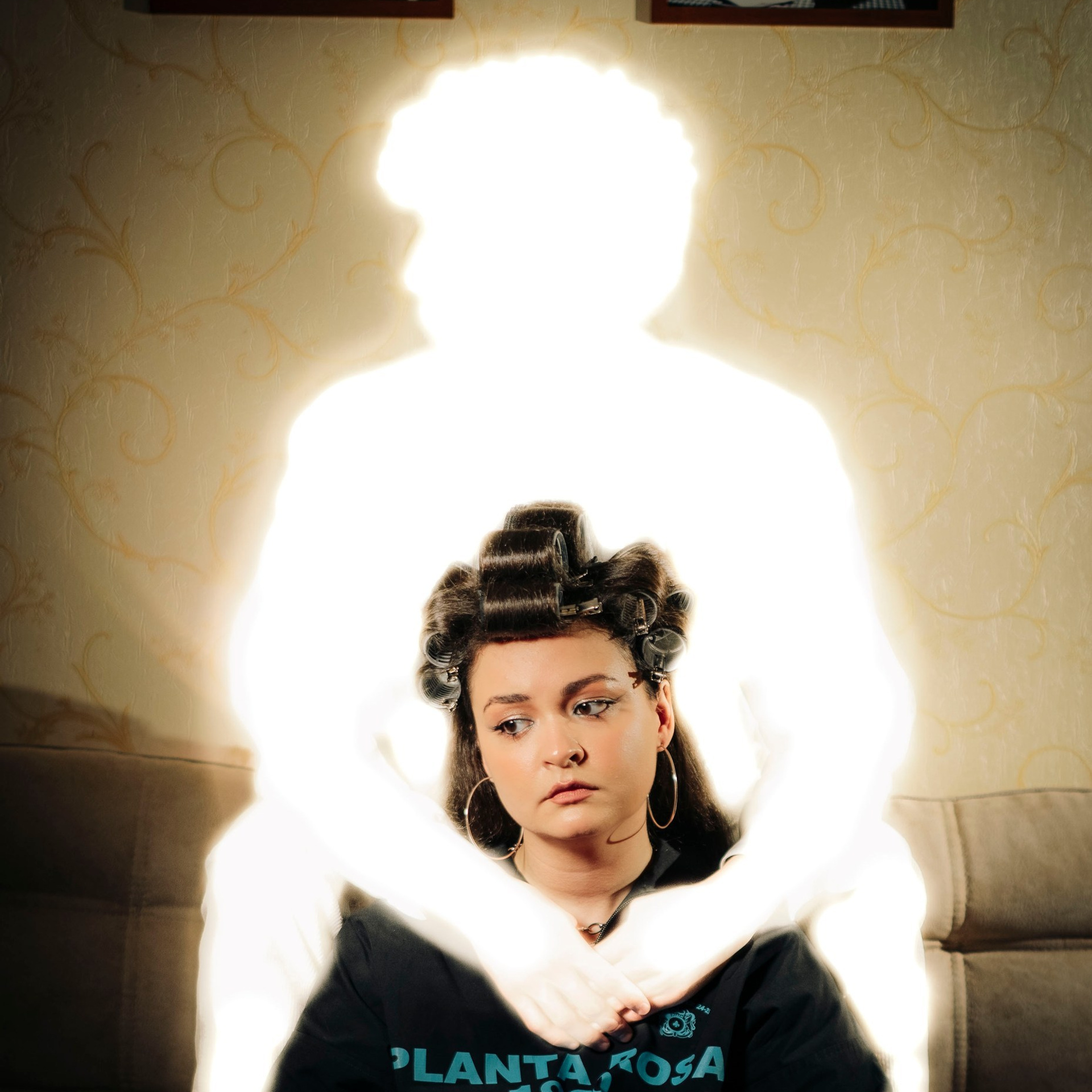 Оля с&nbsp;призраком