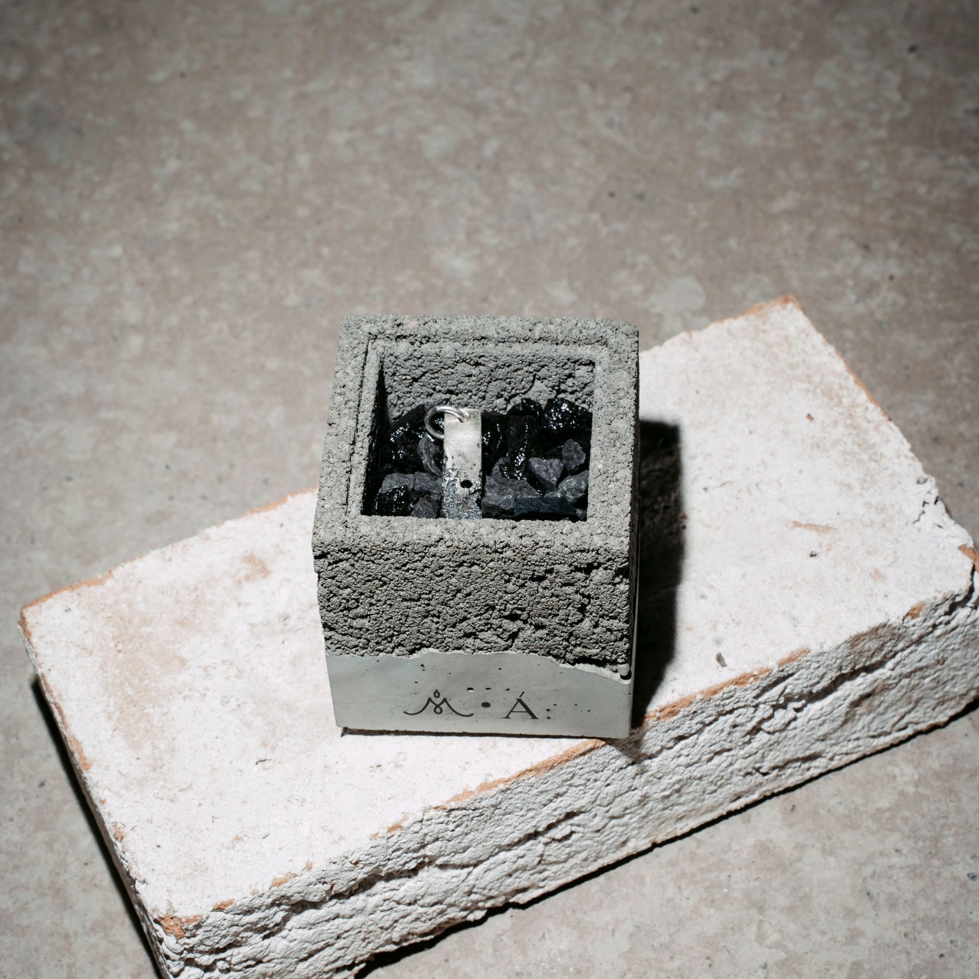 Авторы x MAKTUB