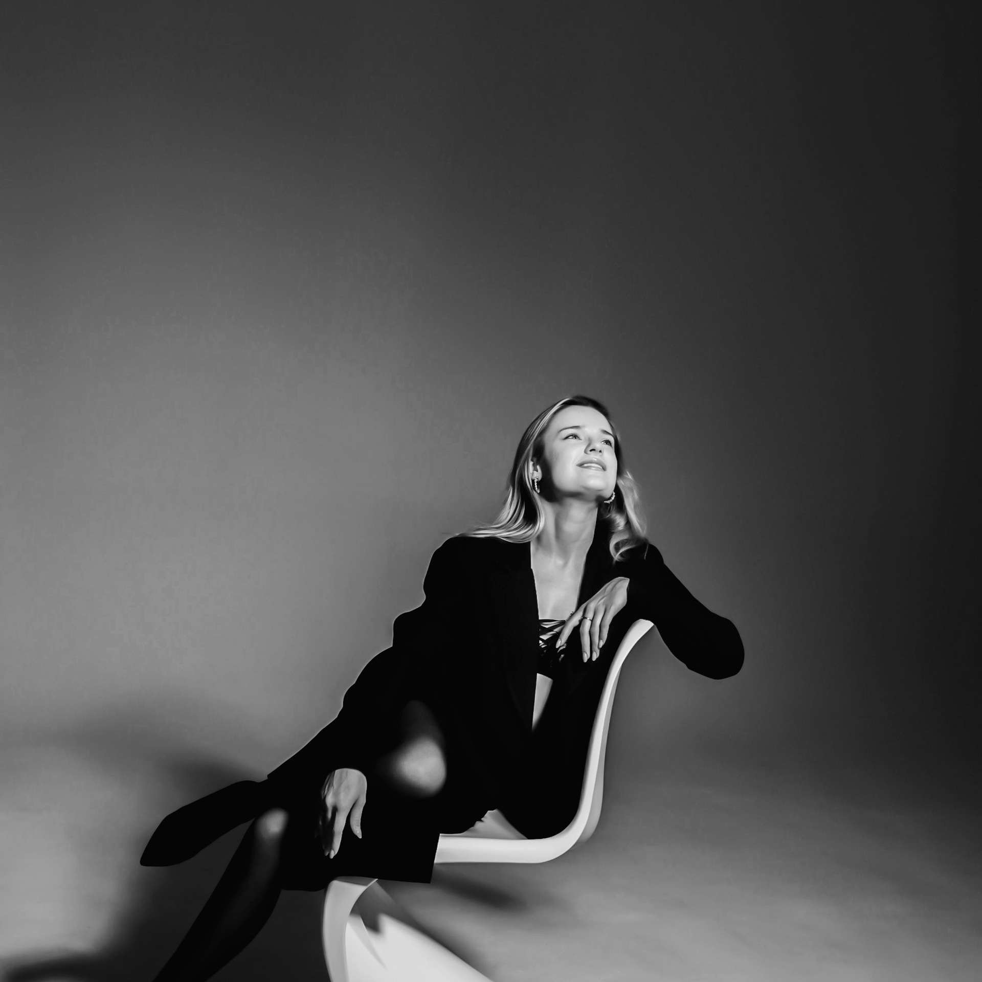 Женский фотограф в Орске Новотроицке Динара Долганова