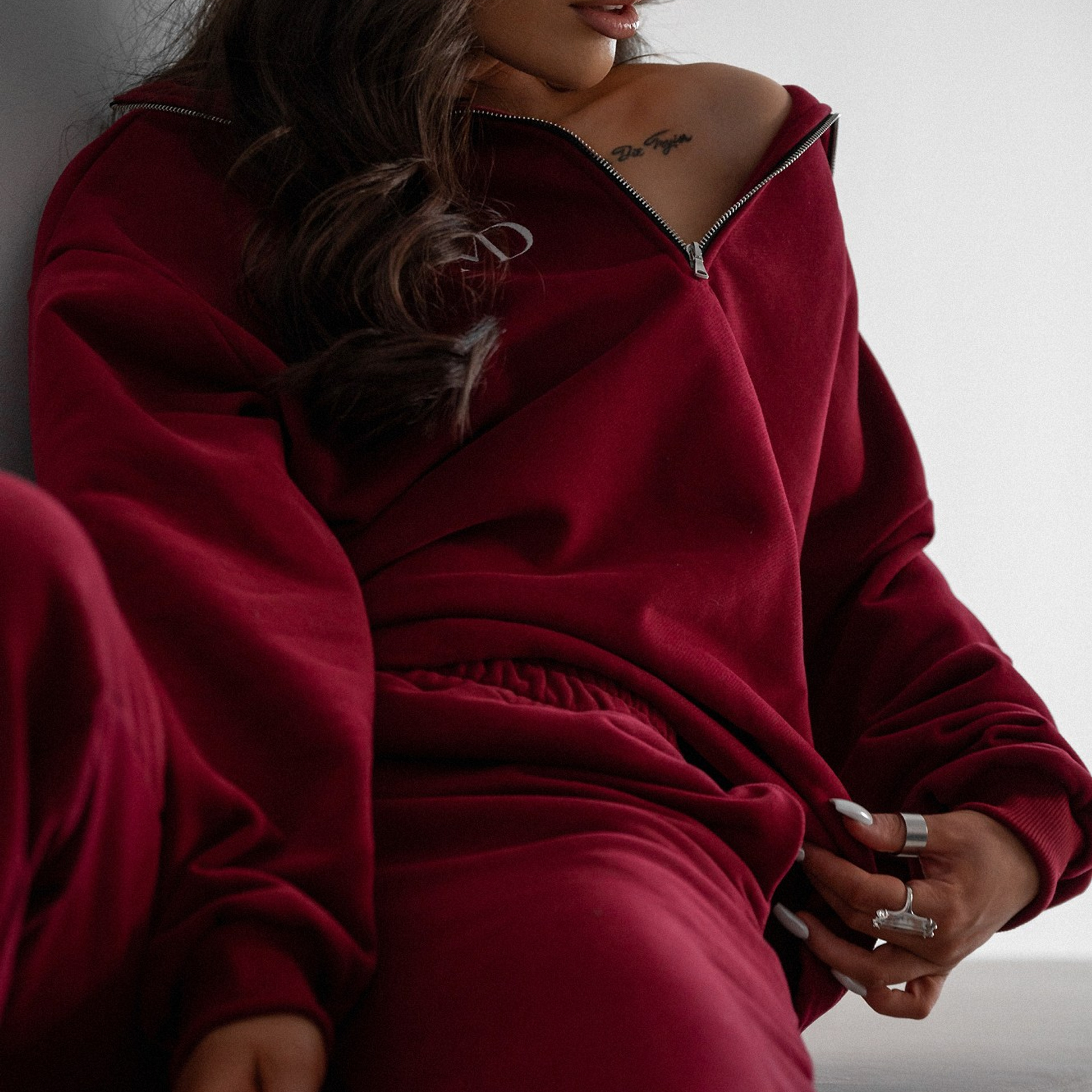 Для брендов и рекламы. Фотограф Устинов Евгений