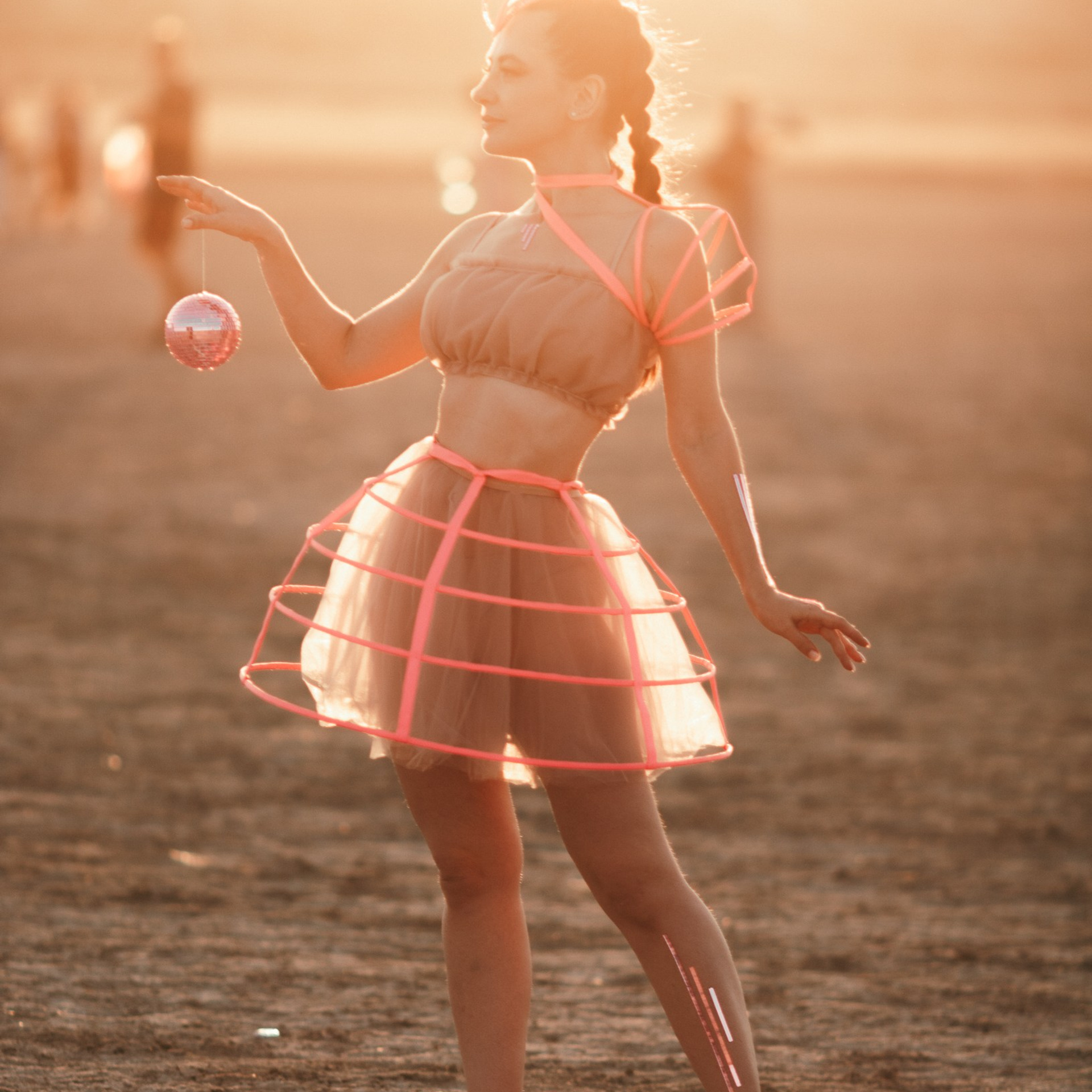 Слёт творческих 2025 в стиле BurningMan. Фотограф твоей души, снимаю в Крыму и не только