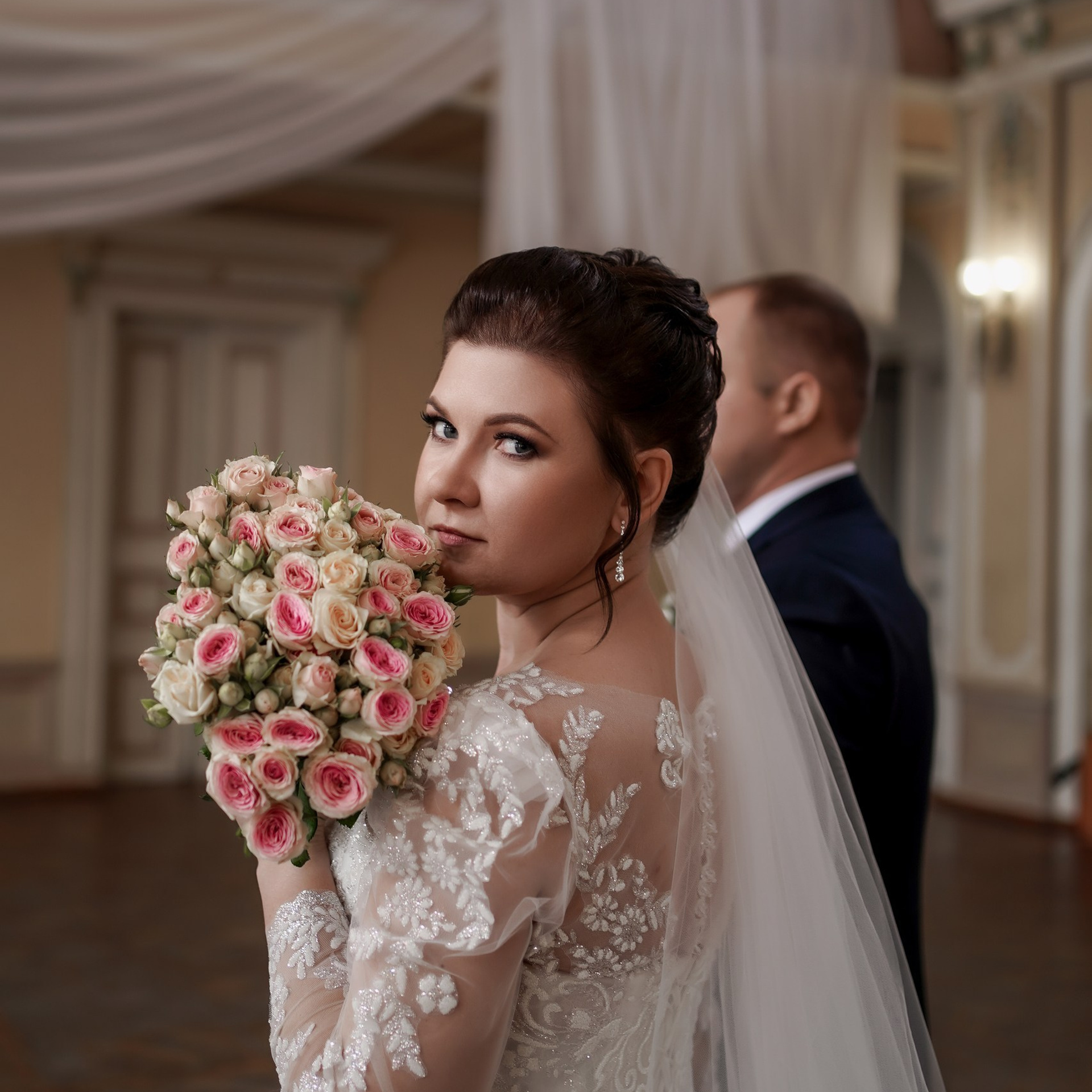 Услуги свадебного фотографа в городе Ростов-на-Дону. Свадебный фотограф в Ростове-на-Дону. Таинство Крещения и Венчания, семейные фотосессии. Алёна Чёботова