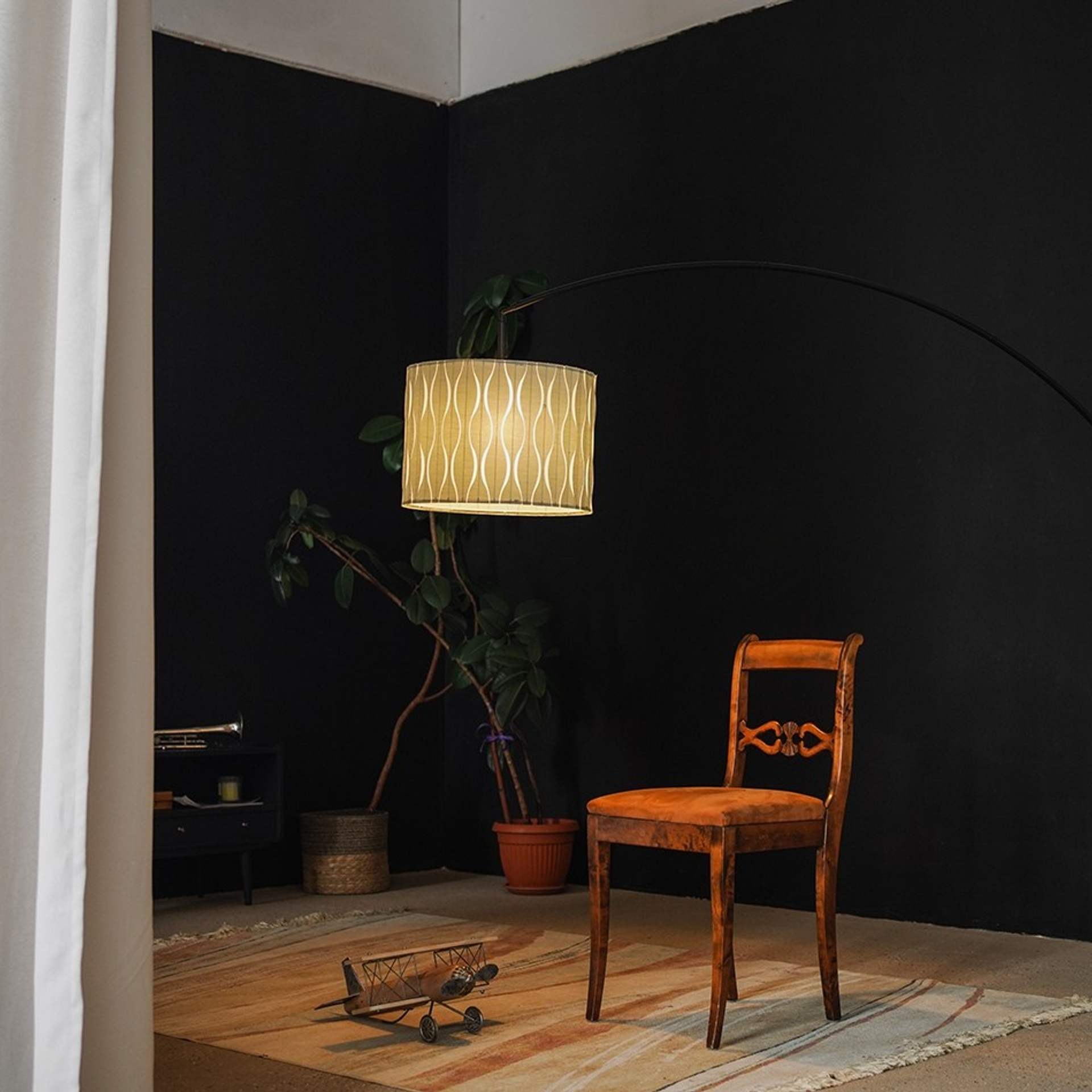 зал 50 в студии Moment