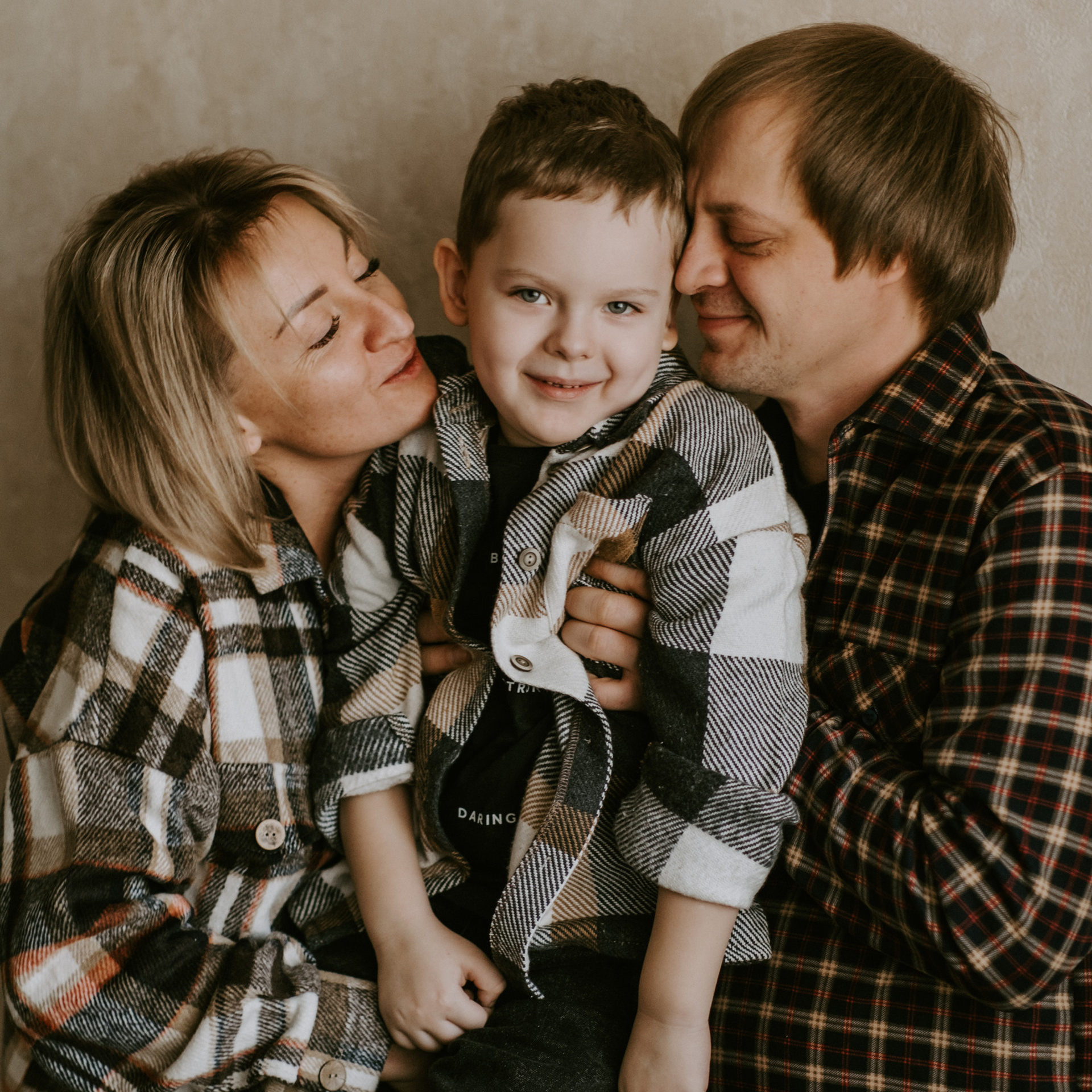 Отзывы о фотографе Кристина Маркос. Семейный фотограф в Москве Кристина Маркос