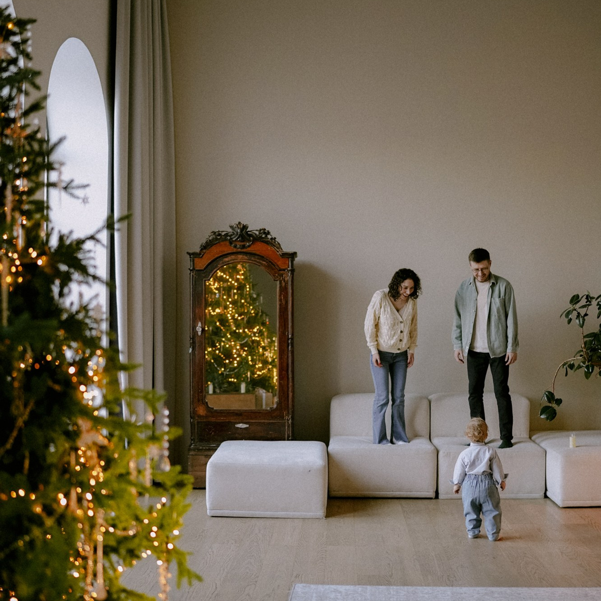 Семейная фотосессия в студии