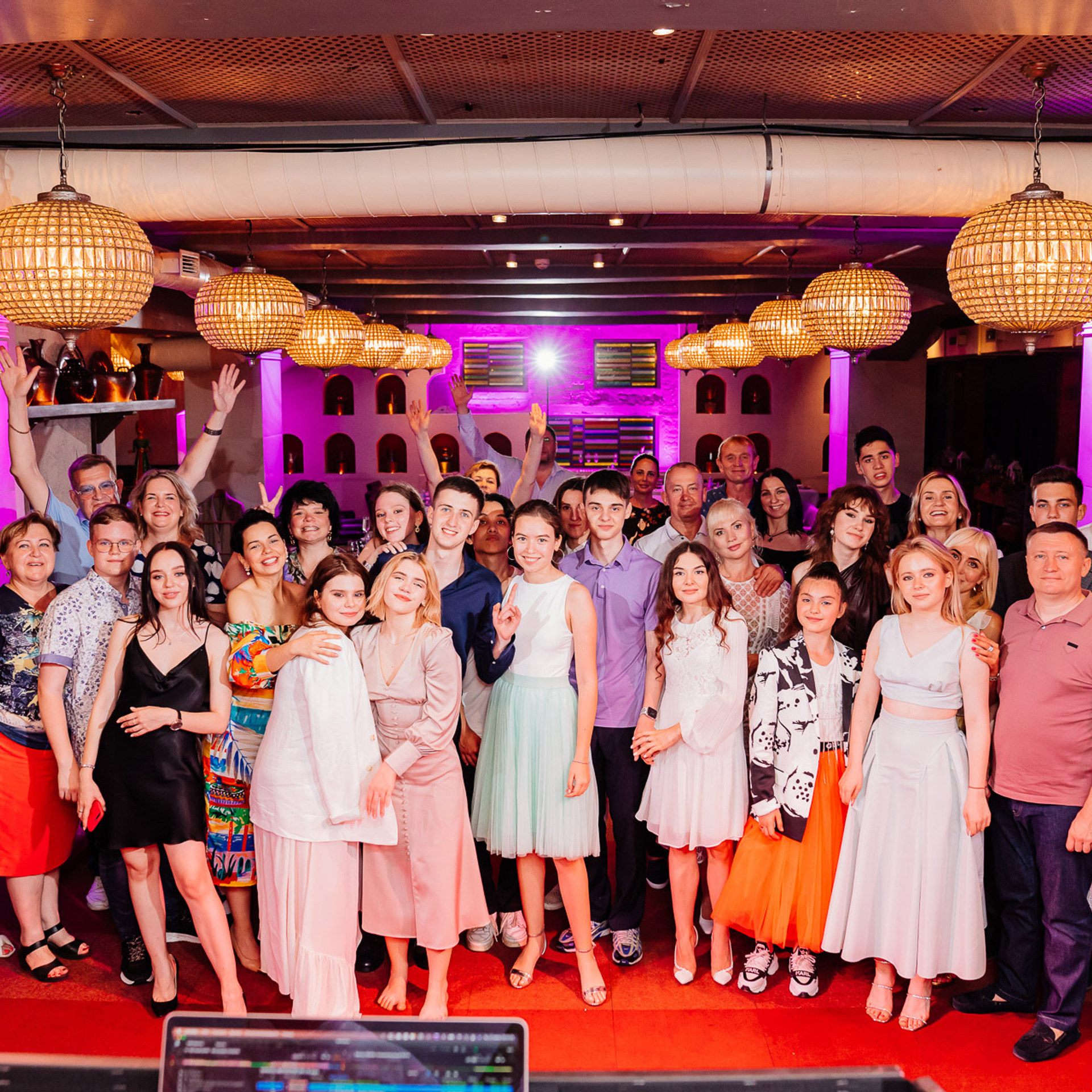 Мини-фотоотчёты фотосессий и фоторепортажных съёмок. Свадебный и семейный фотограф в Ростове-на-Дону. Андрей Сайфутдинов