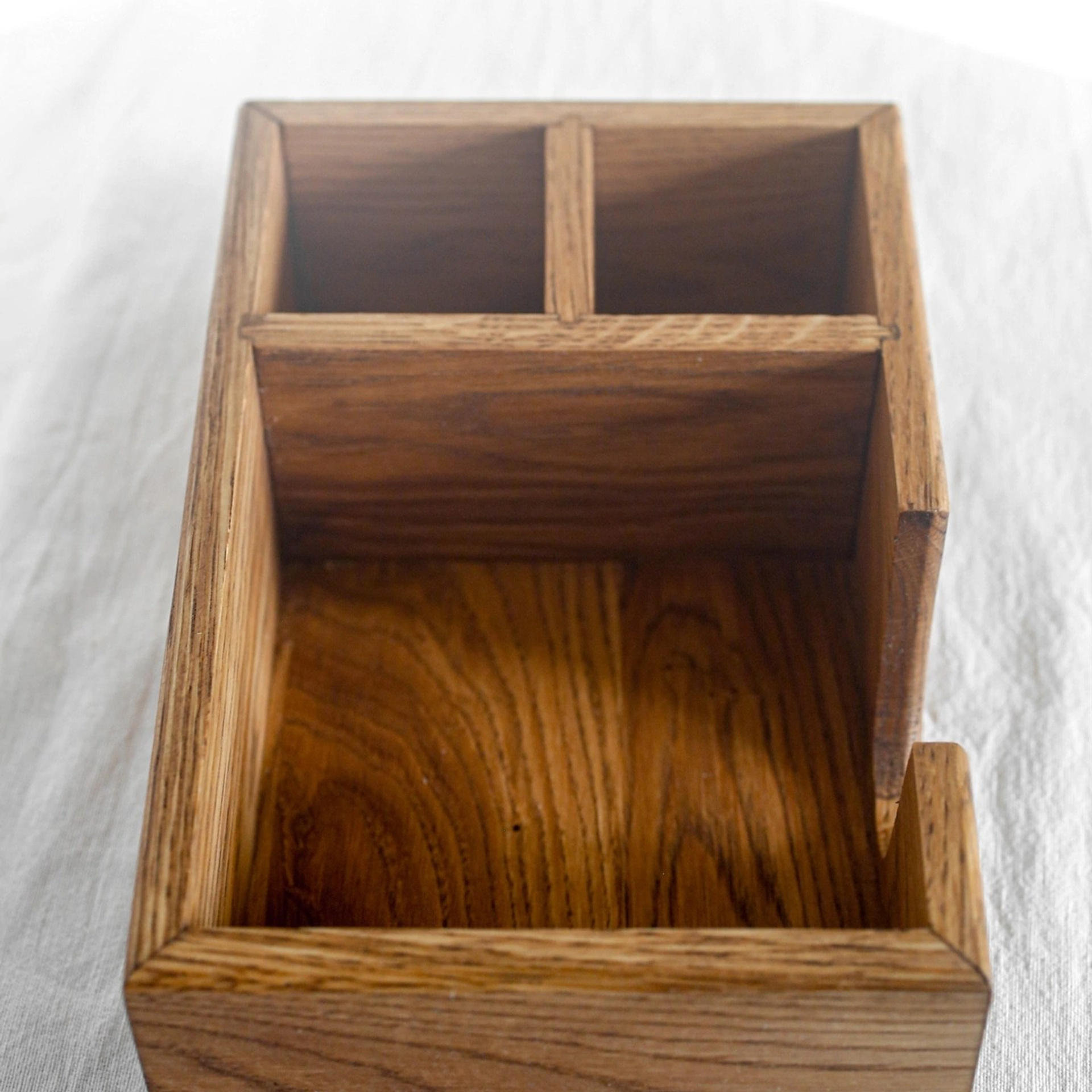 Ящик для салфеток и специй