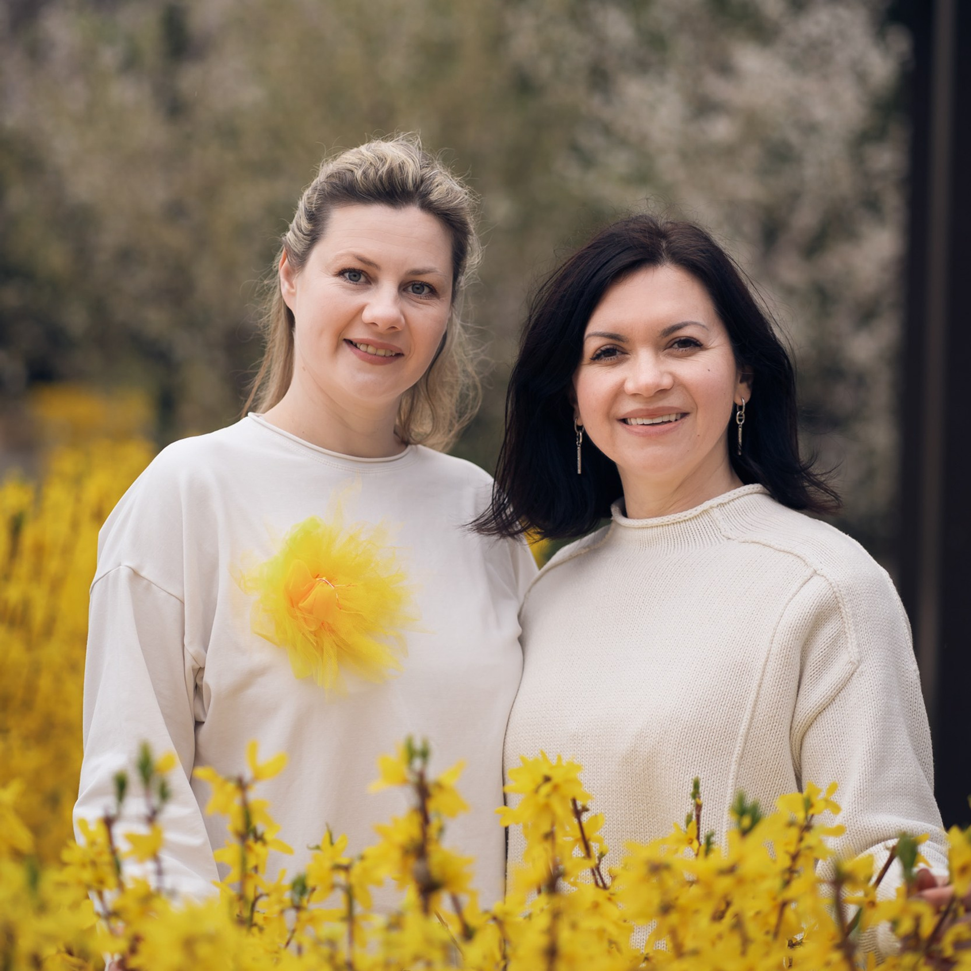 Дамы на фотопрогулке, парк Победы, кофейня Эвкалипт, Севастополь