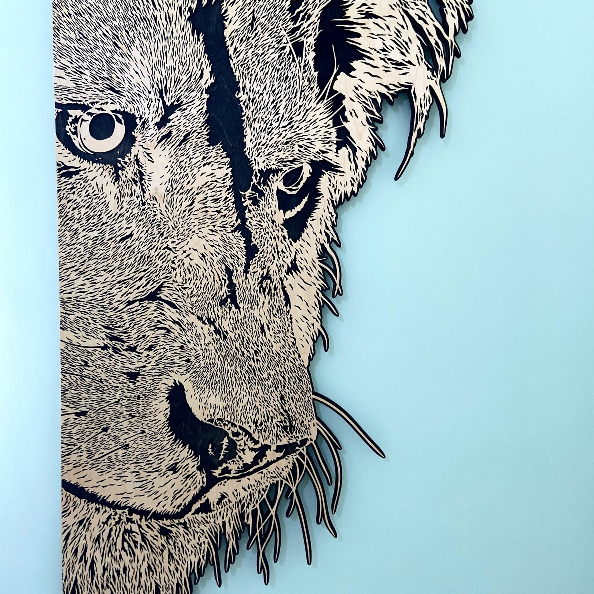 Панно картина на стену Силуэт льва. Арт-объекты для стен. Авторские картины, панно, часы и портреты по фото