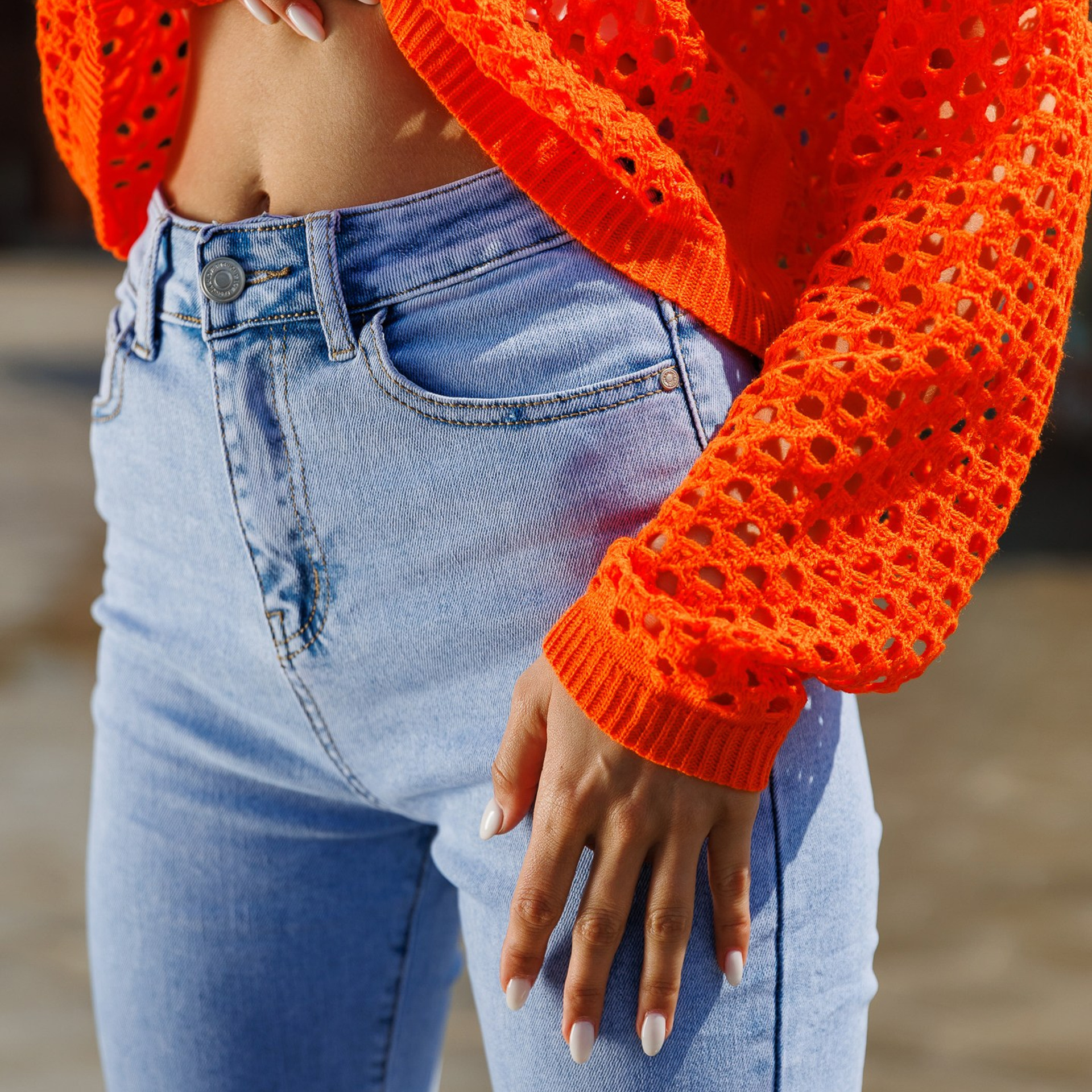 Джинсы женские