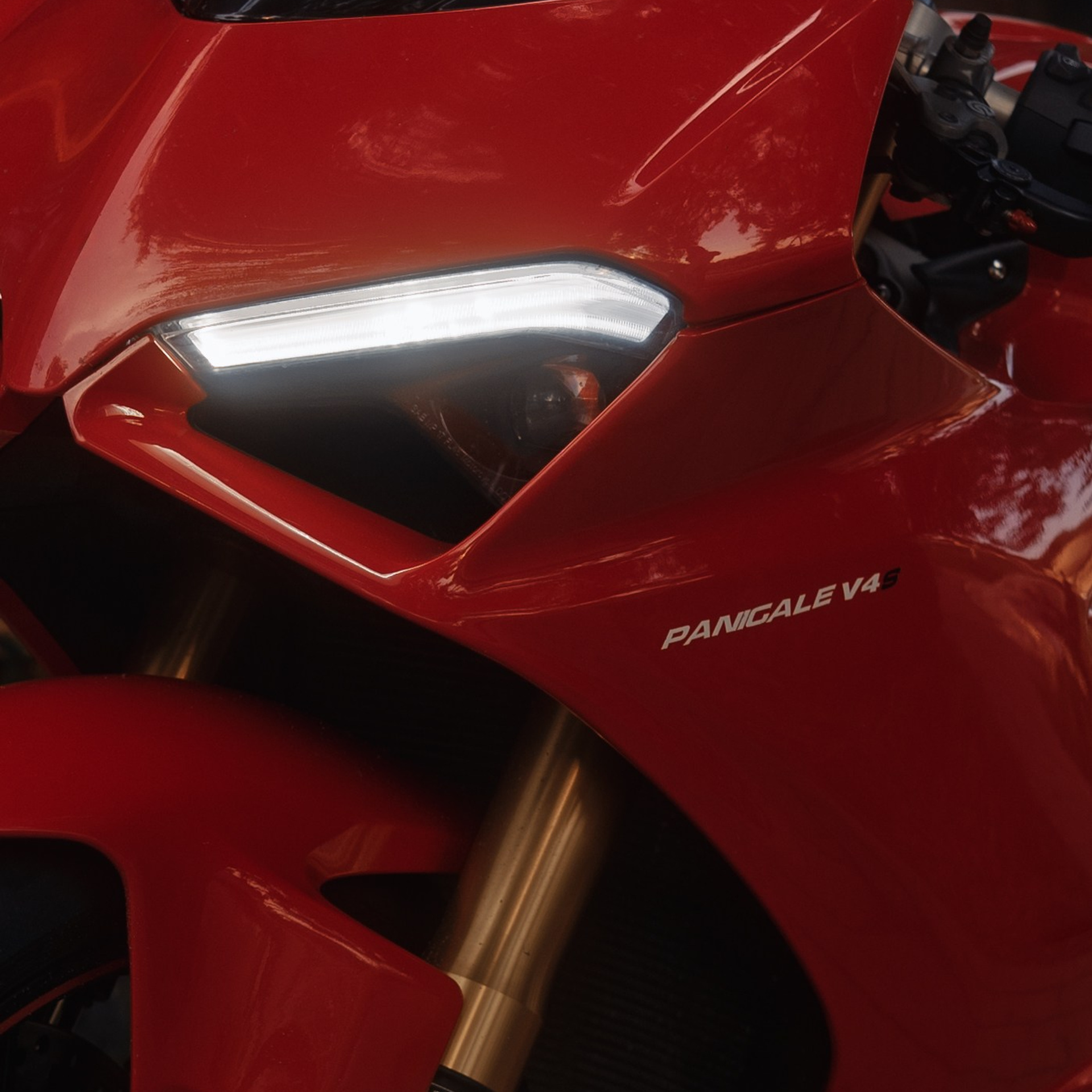 Фотосъемка мотоцикла DUCATI PANIGALE V4s