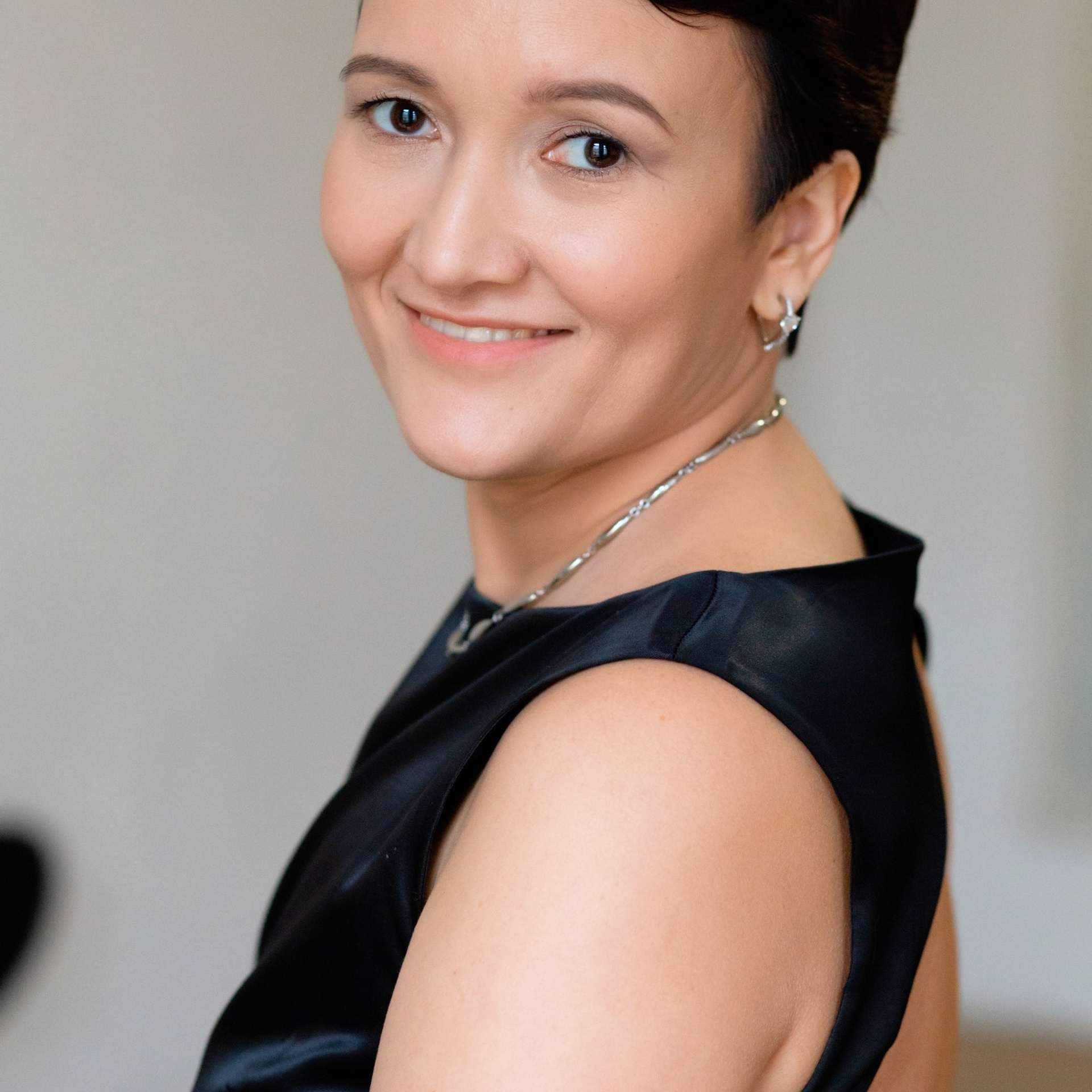 Визуал для соцсетей лидера в сфере MLM