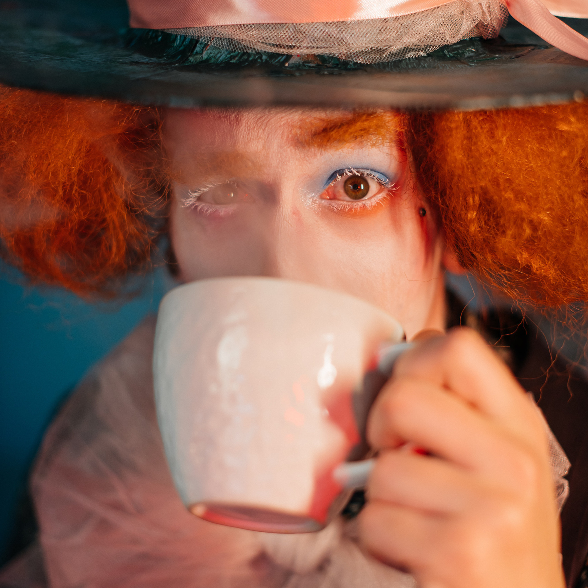 Алиса в Стране Чудес, кафе «Нора». Фотограф Юлия Старцева Тюмень