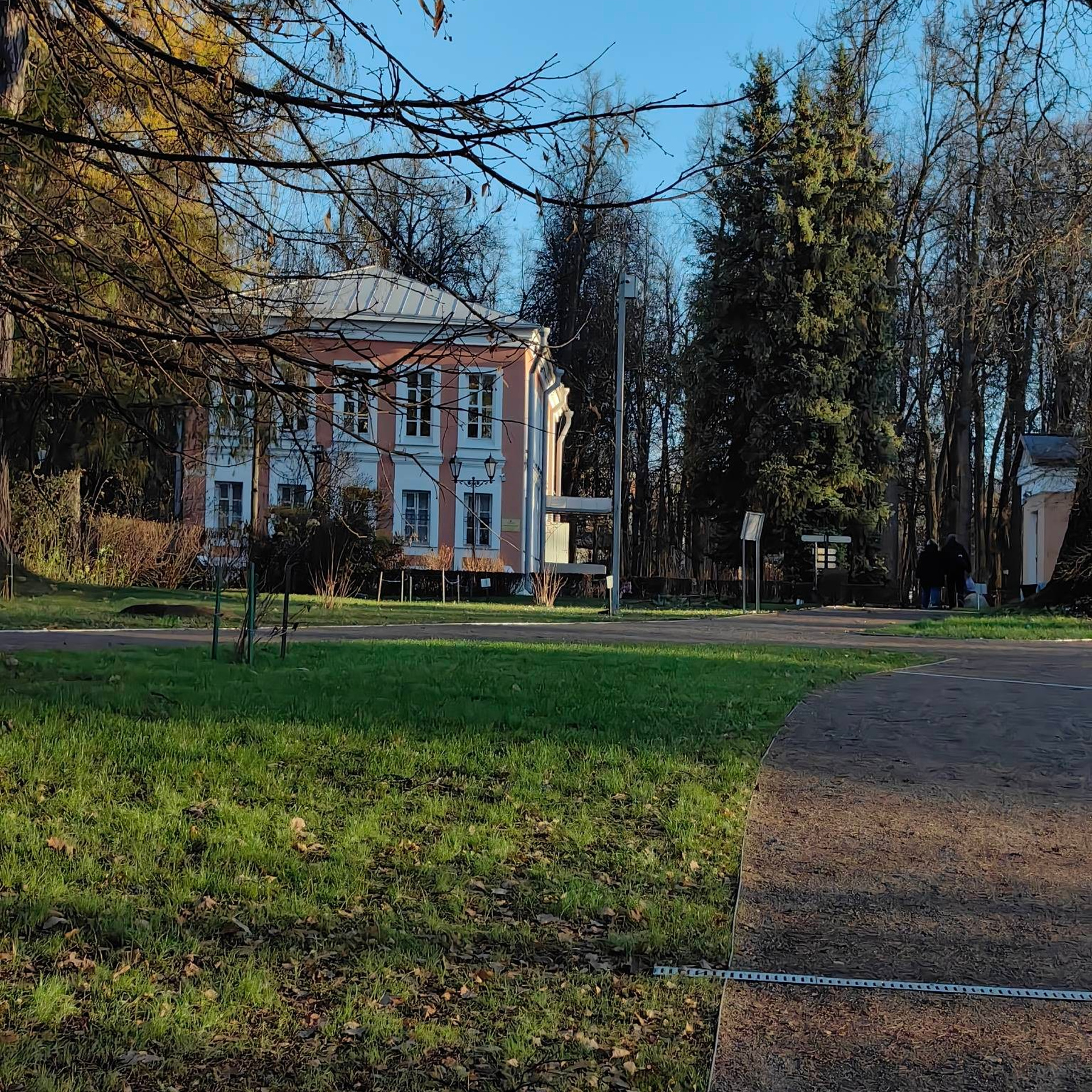 Дом-дворец и флигели (70—80-е годы XVIII века)