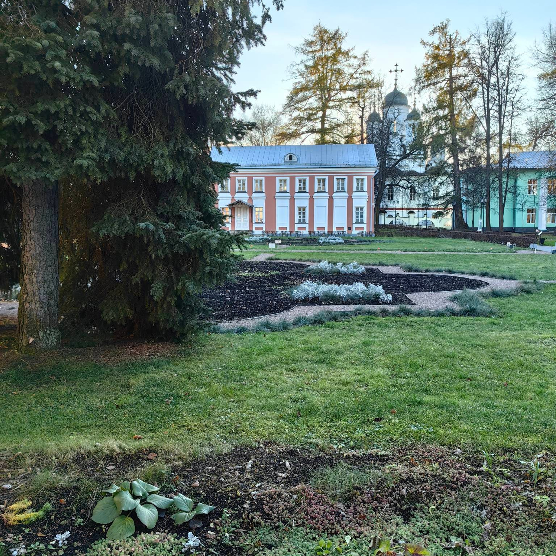 Дом-дворец и флигели (70—80-е годы XVIII века)