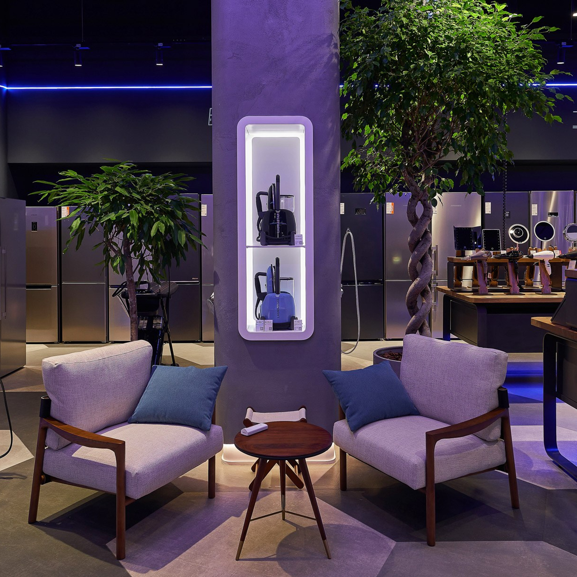 Технопарк. Гипермаркет электроники. Контент-креатор Паша Норицын