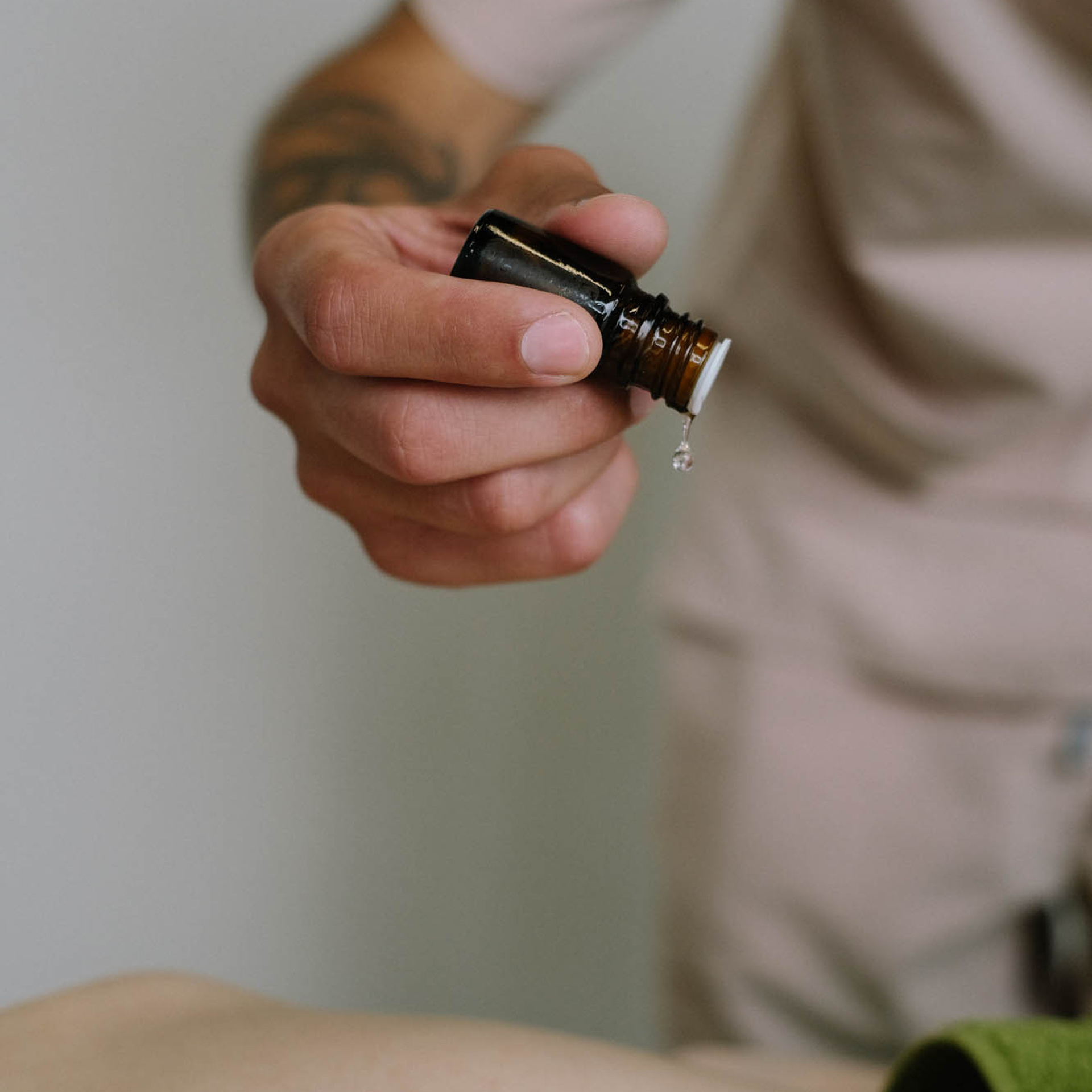 Рашид — мастер по массажу