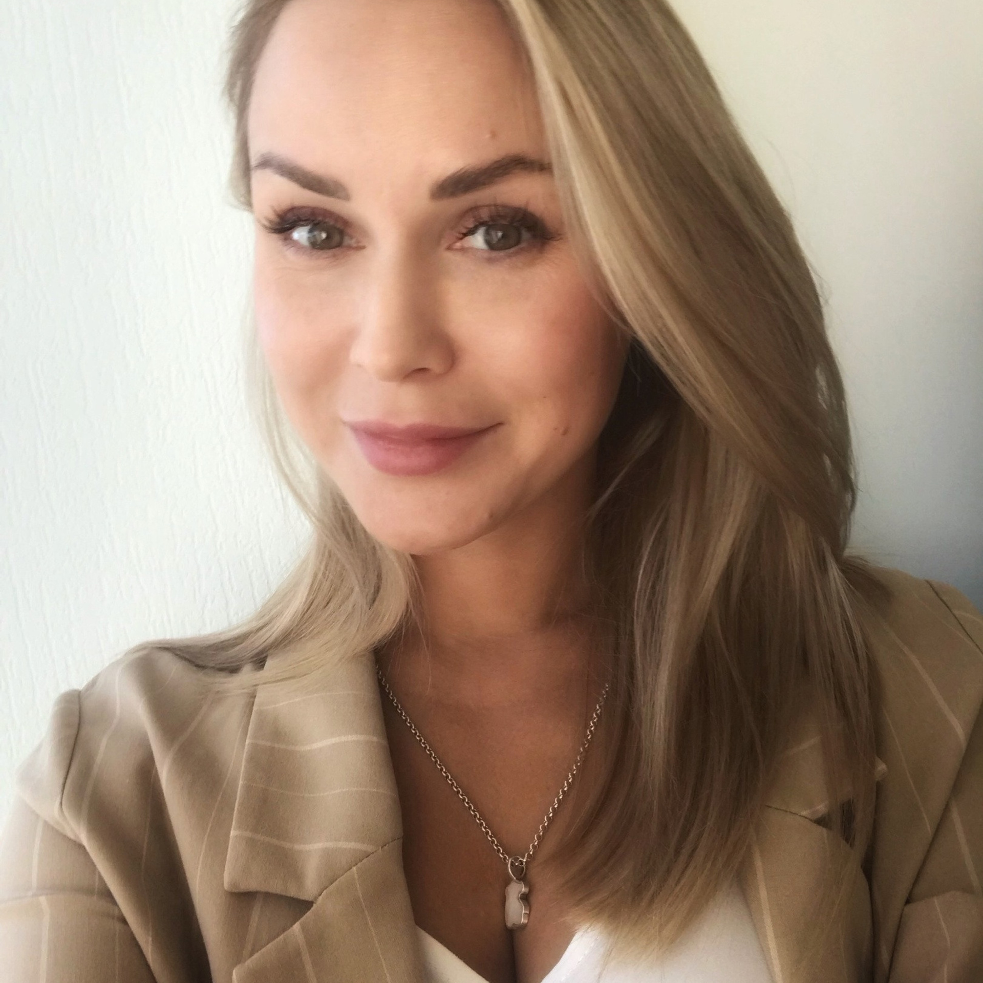 Отзывы о фотографе в Архангельске. Свадебный и репортажной фотограф Денис Ожигин в Краснодаре и Краснодарском крае