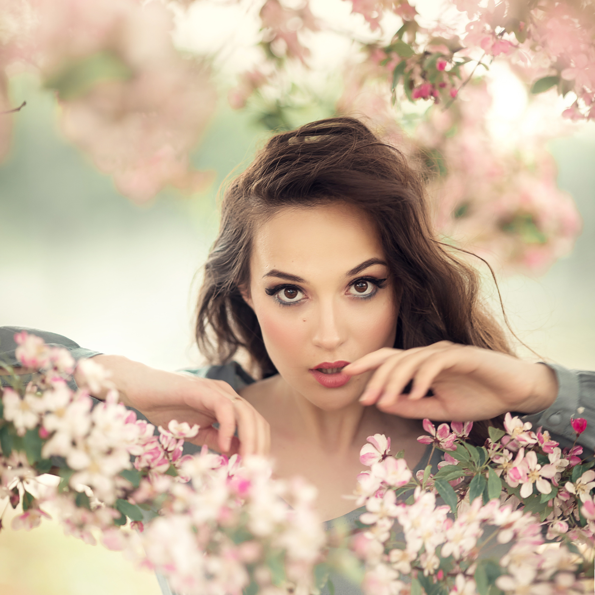 Фотосессия в цветущих садах