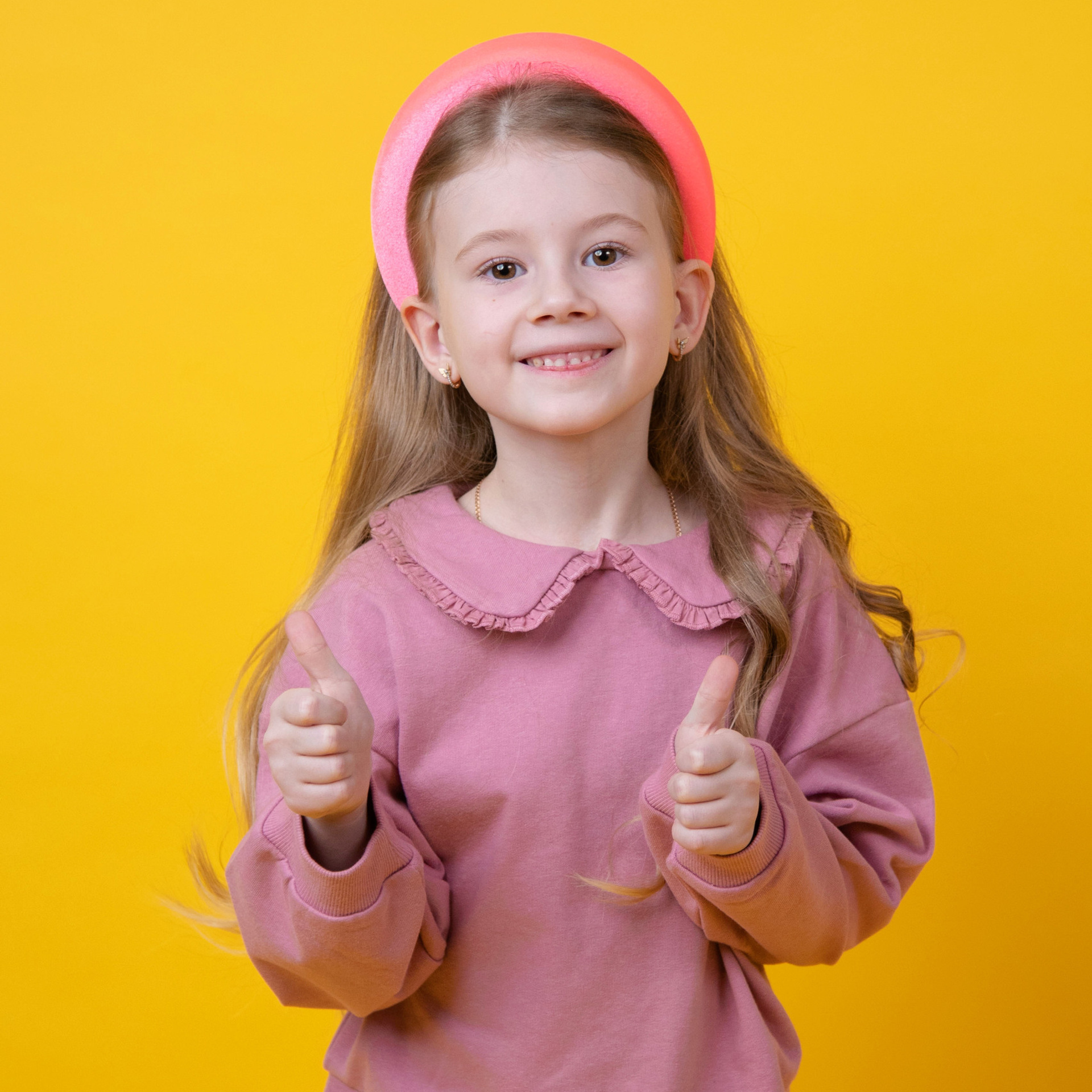 Отзывы о моей работе и готовых выпускных альбомах от Лапшиной Юлии. Лапшина Юлия — школьный фотограф в Нижнем Новгороде. Выпускные альбомы