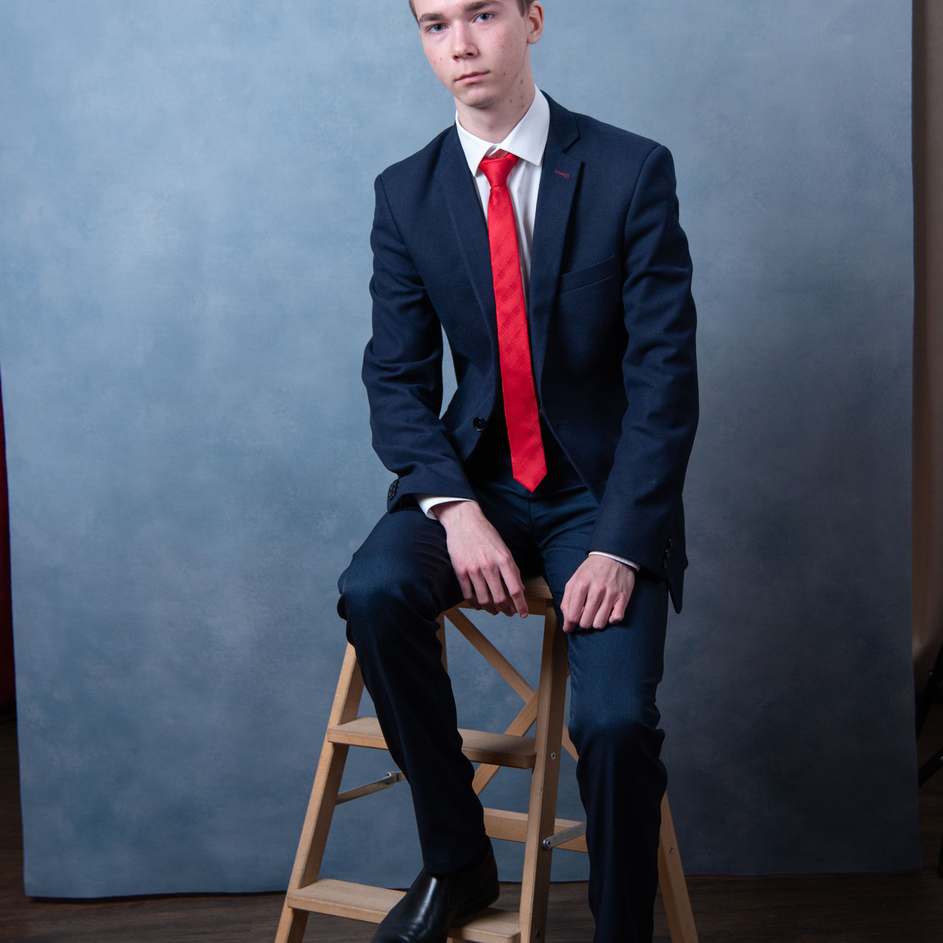 Отзывы о моей работе и готовых выпускных альбомах от Лапшиной Юлии. Лапшина Юлия — школьный фотограф в Нижнем Новгороде. Выпускные альбомы