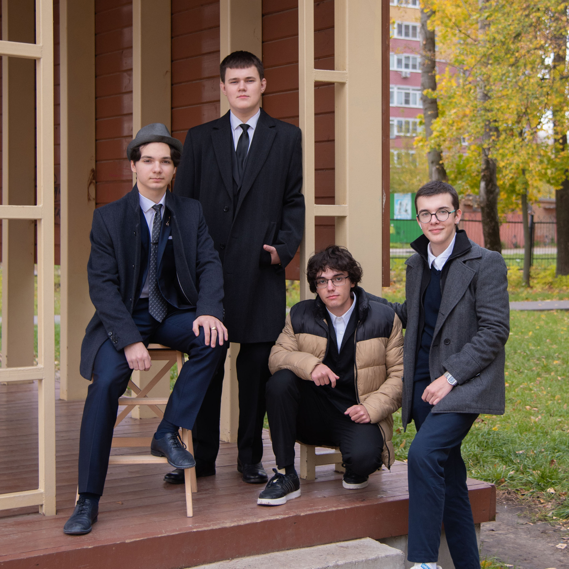 Отзывы о моей работе и готовых выпускных альбомах от Лапшиной Юлии. Лапшина Юлия — школьный фотограф в Нижнем Новгороде. Выпускные альбомы