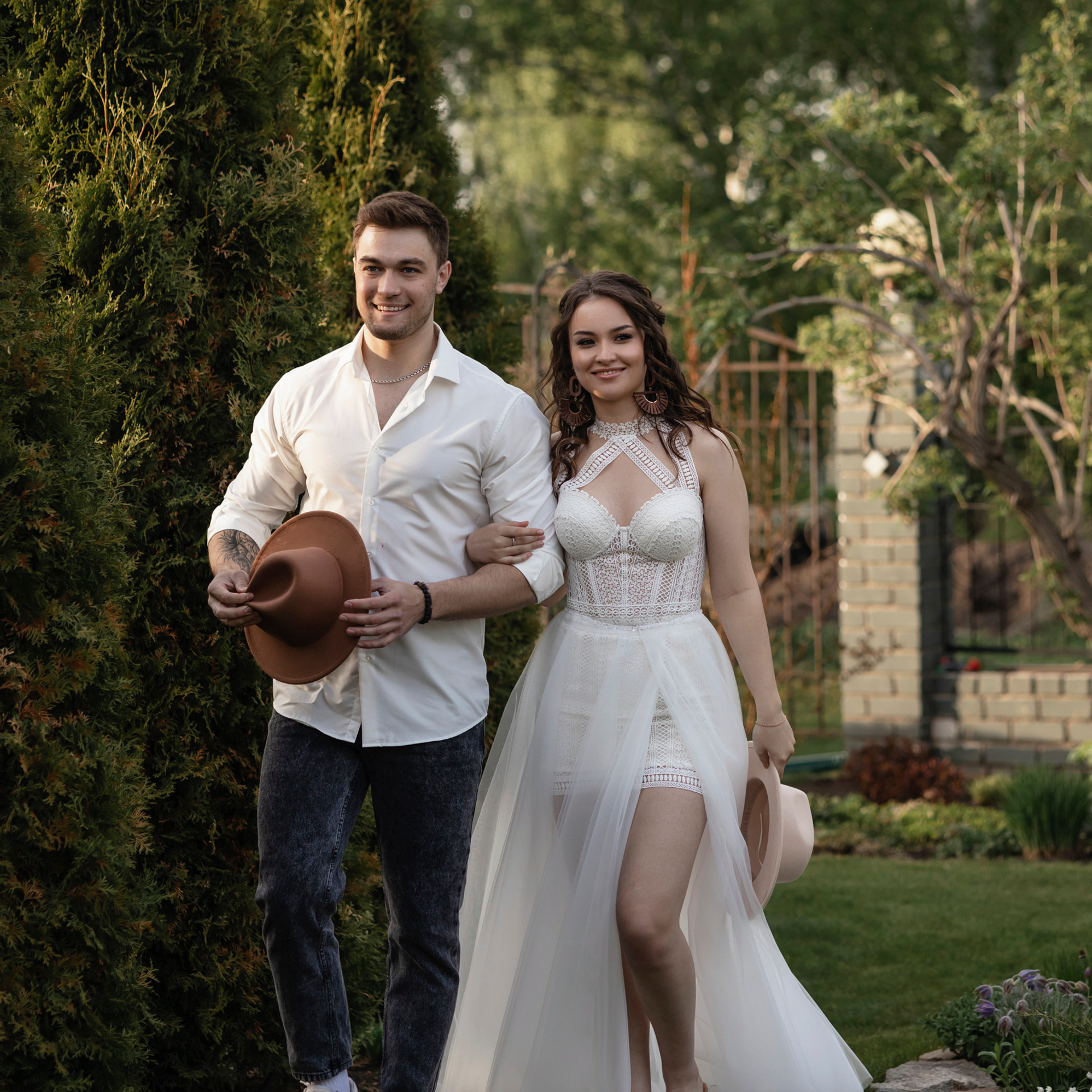 Арина и Александр