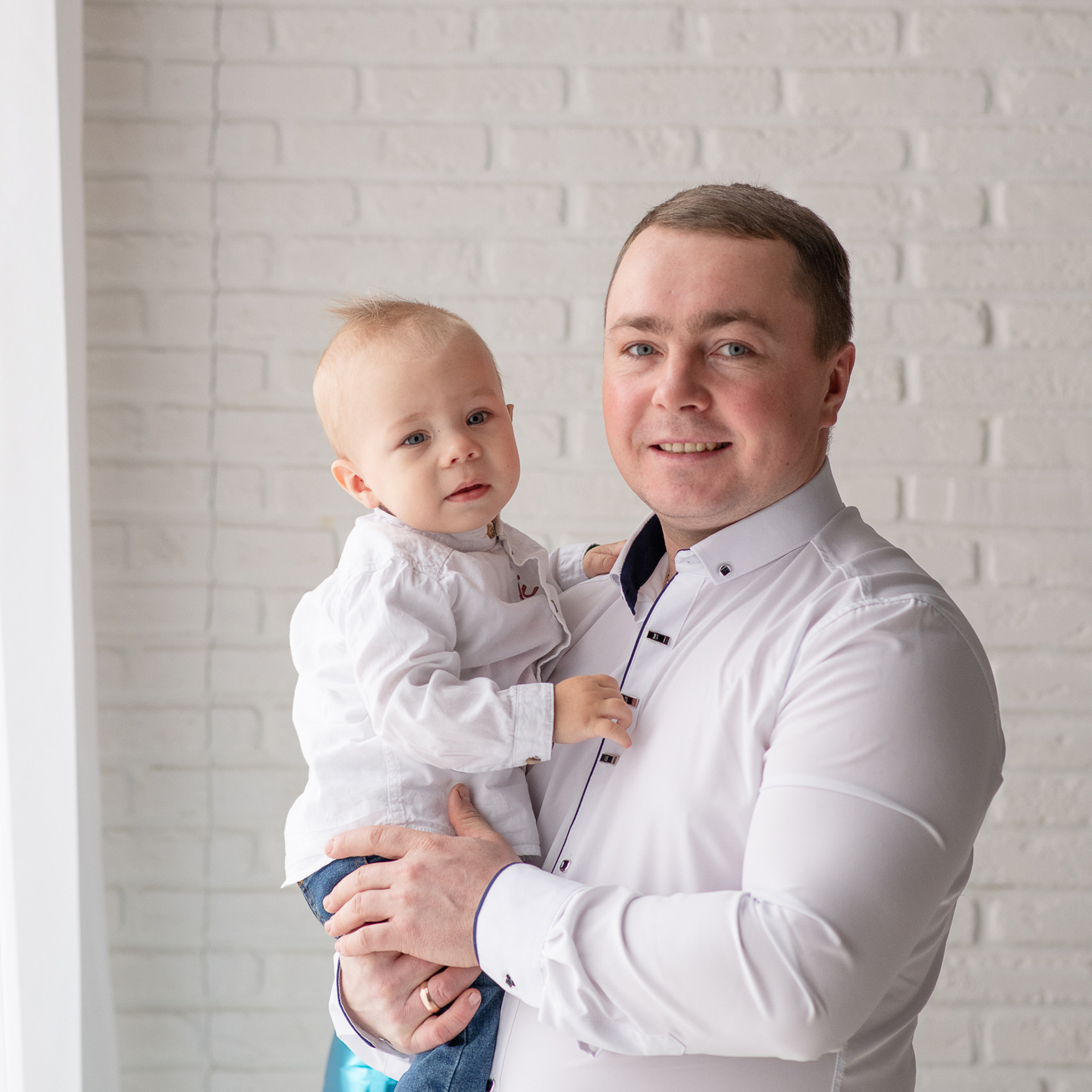 Отзывы о работе фотографа Елены Манжелей. Выпускные альбомы для школьников в Череповце