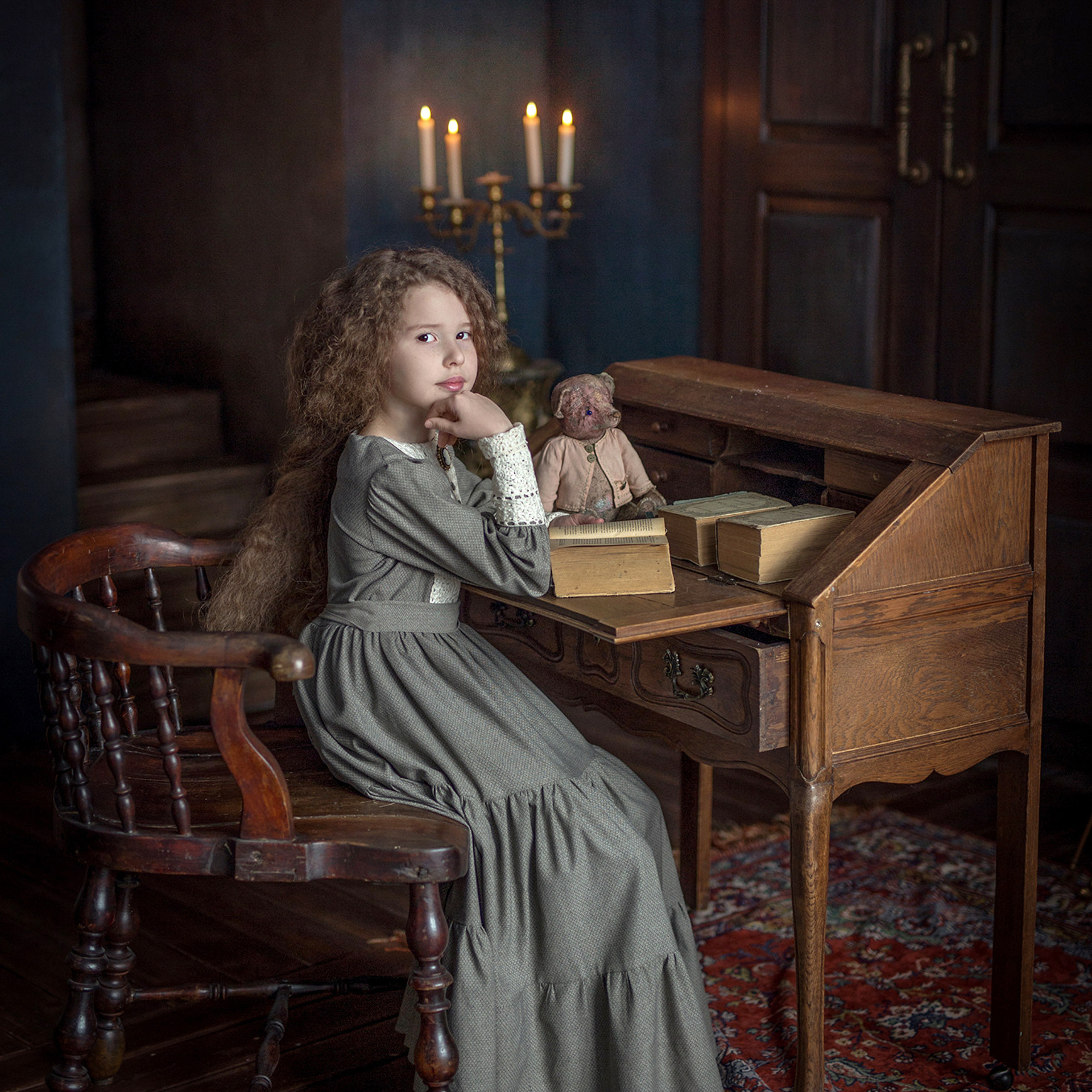 Винтаж. Тёмная студия