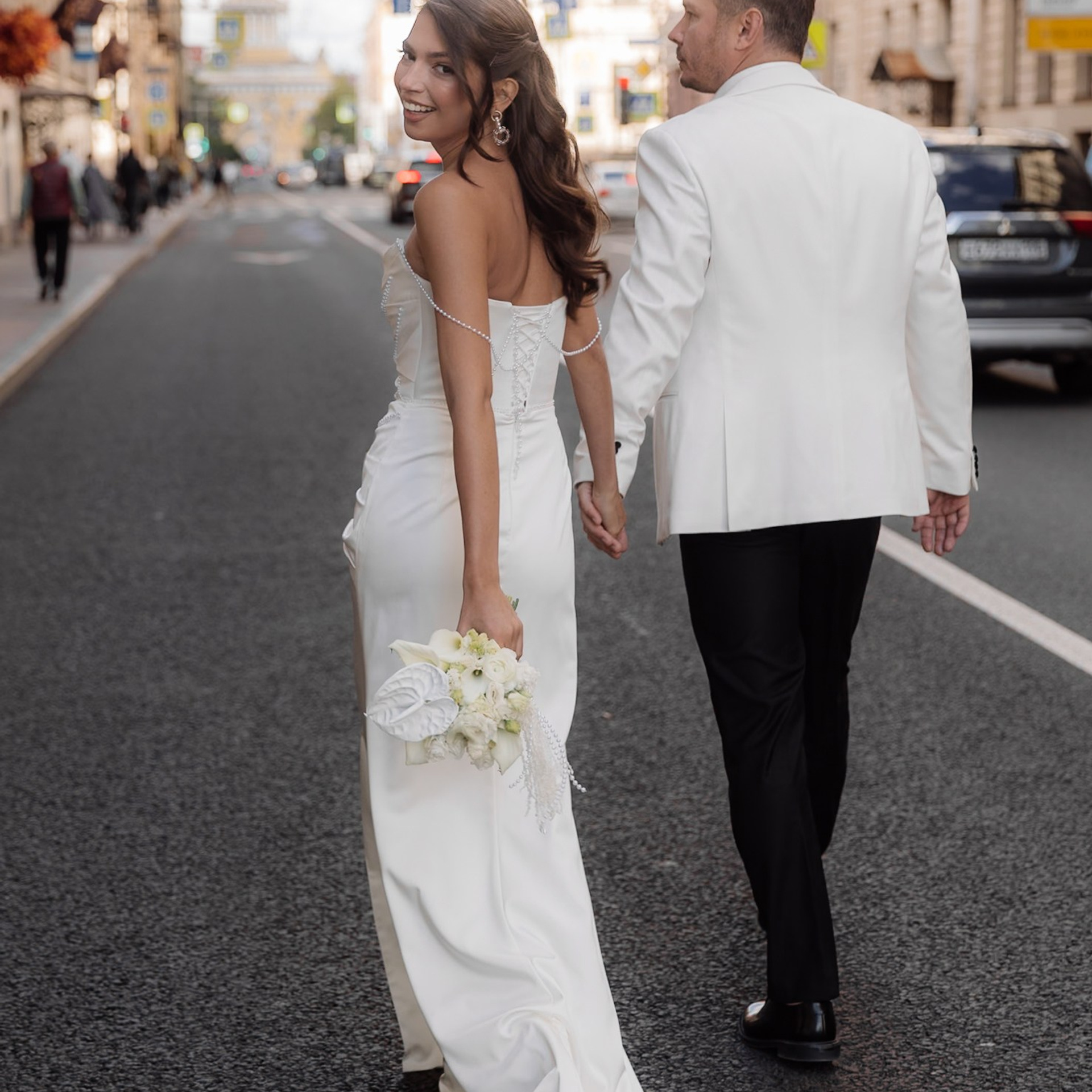 Среди 8 миллиардов