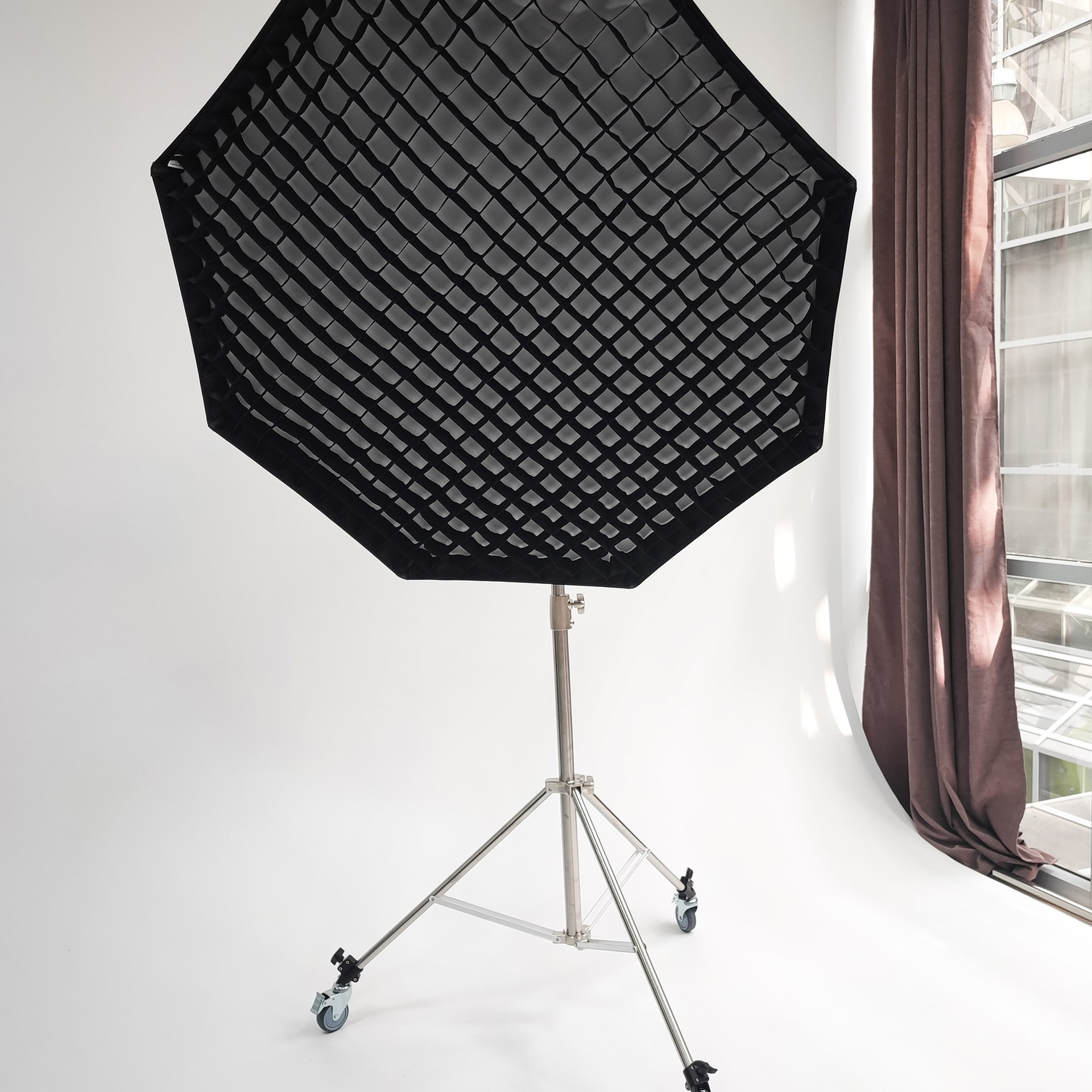 PURE PHOTO STUDIO Аренда фотостудии с циклорамой в Москве. Фотограф в Москве Ксения Насокина