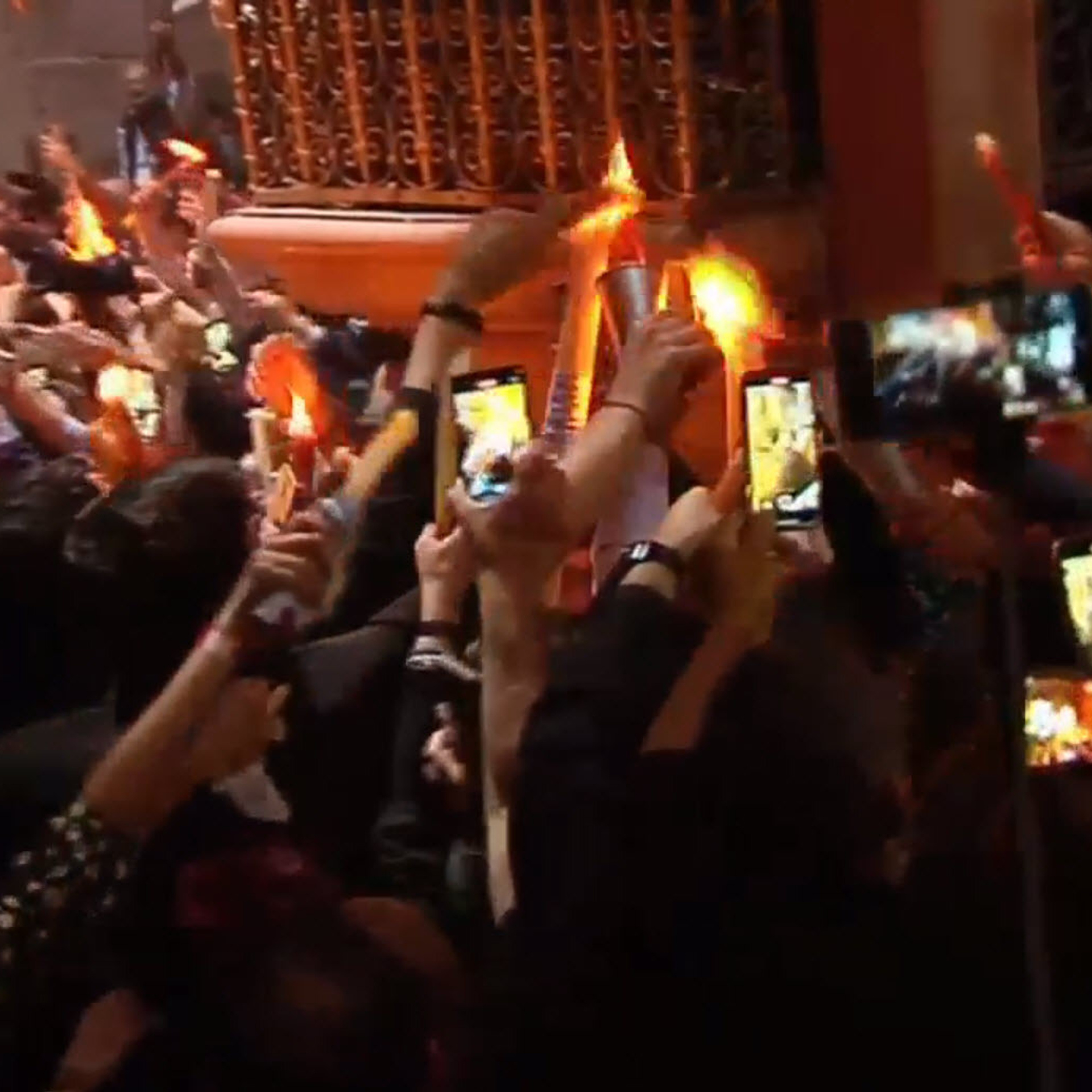 Благодатный огонь '22 - Люминография - luminografia.ru