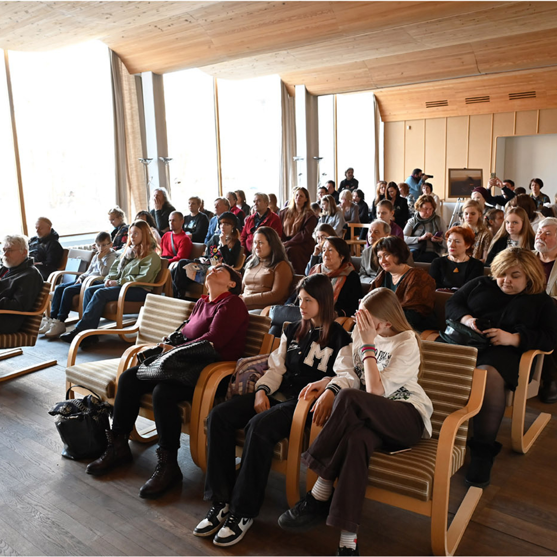 ПРЕЛОМЛЕНИЕ СВЕТА