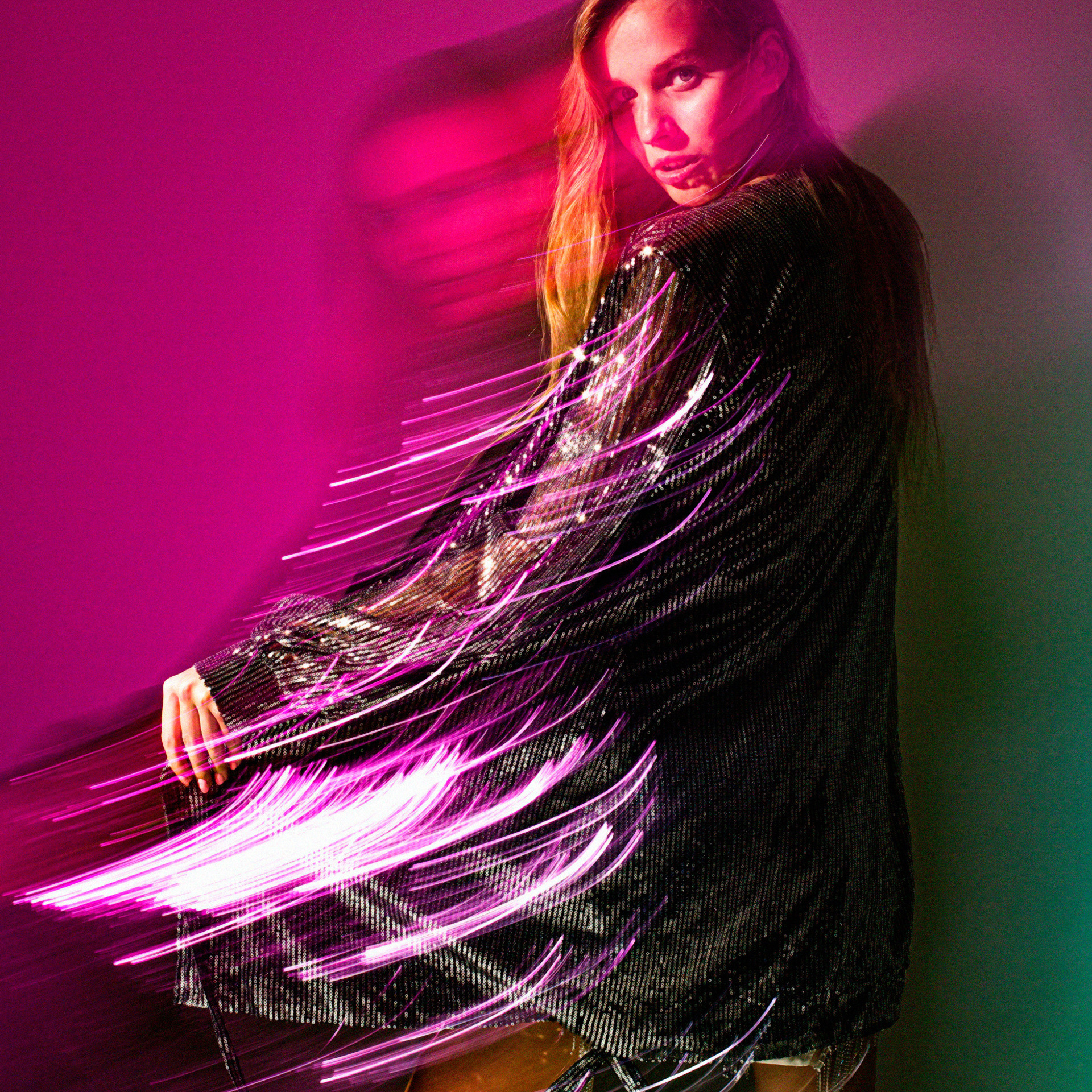 ЖЕНСКИЙ ПОРТРЕТ