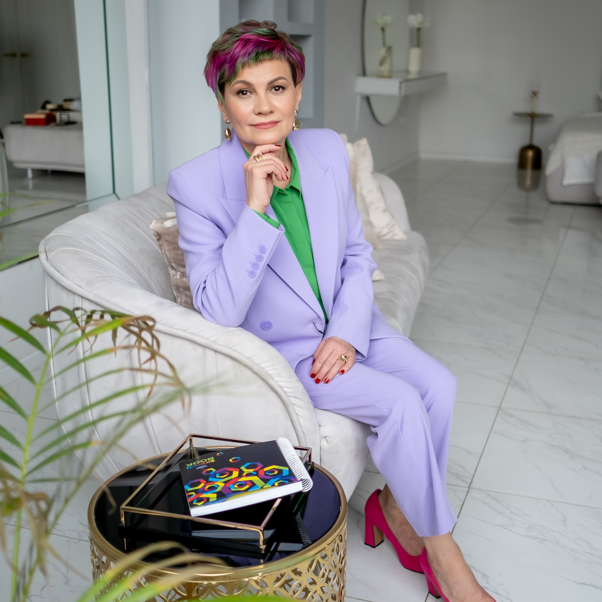 Валерия — владелица салона красоты, преподаватель авторских курсов. СПб