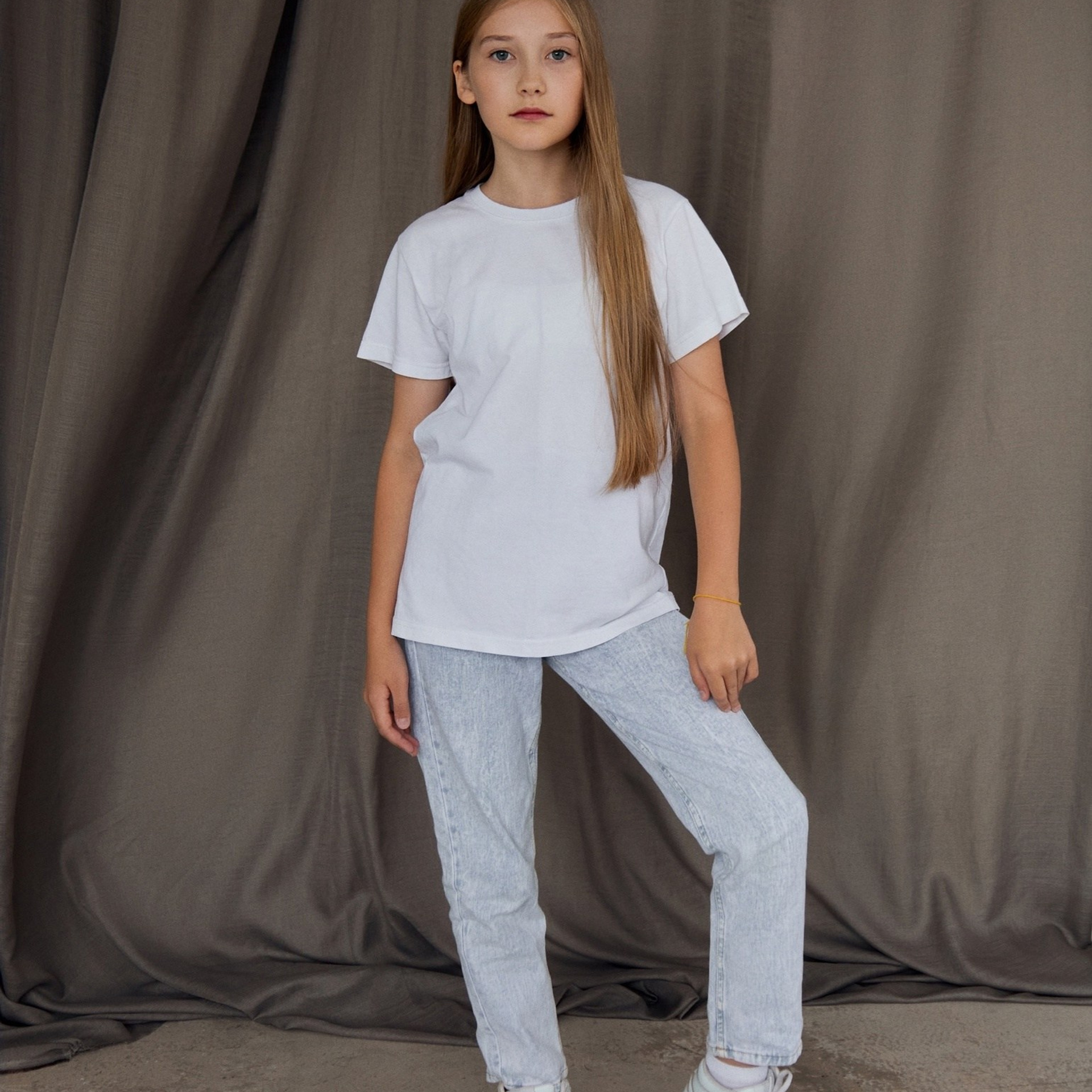 Алиса Д 152 см 12 лет