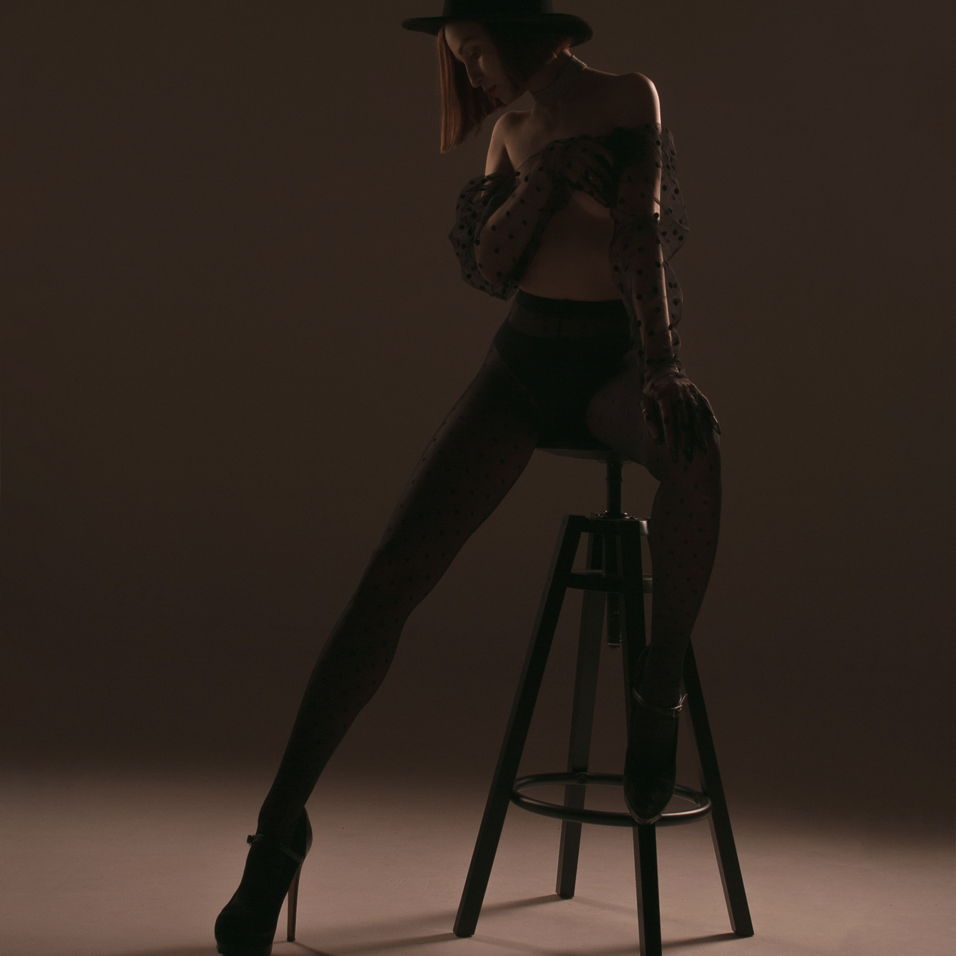 Женские портретные фотосессии в Москве от фотографа Анастасии Инвиш. Эротическая фотосессия в стилю ню в Москве — заказать ню фотосессию от 19 800 руб!