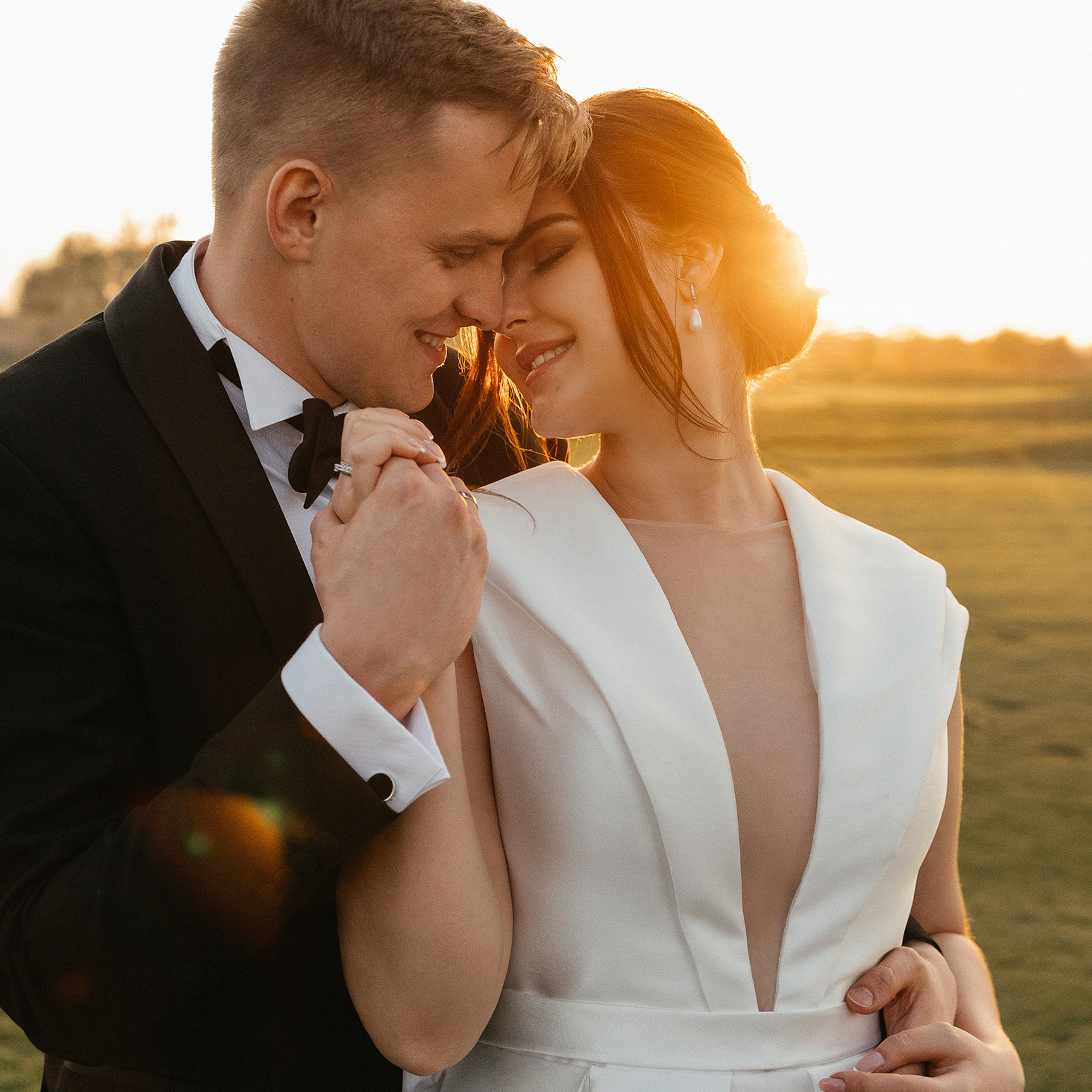 Reviews. Wedding and family photographer in Dubai Vasilii Albul