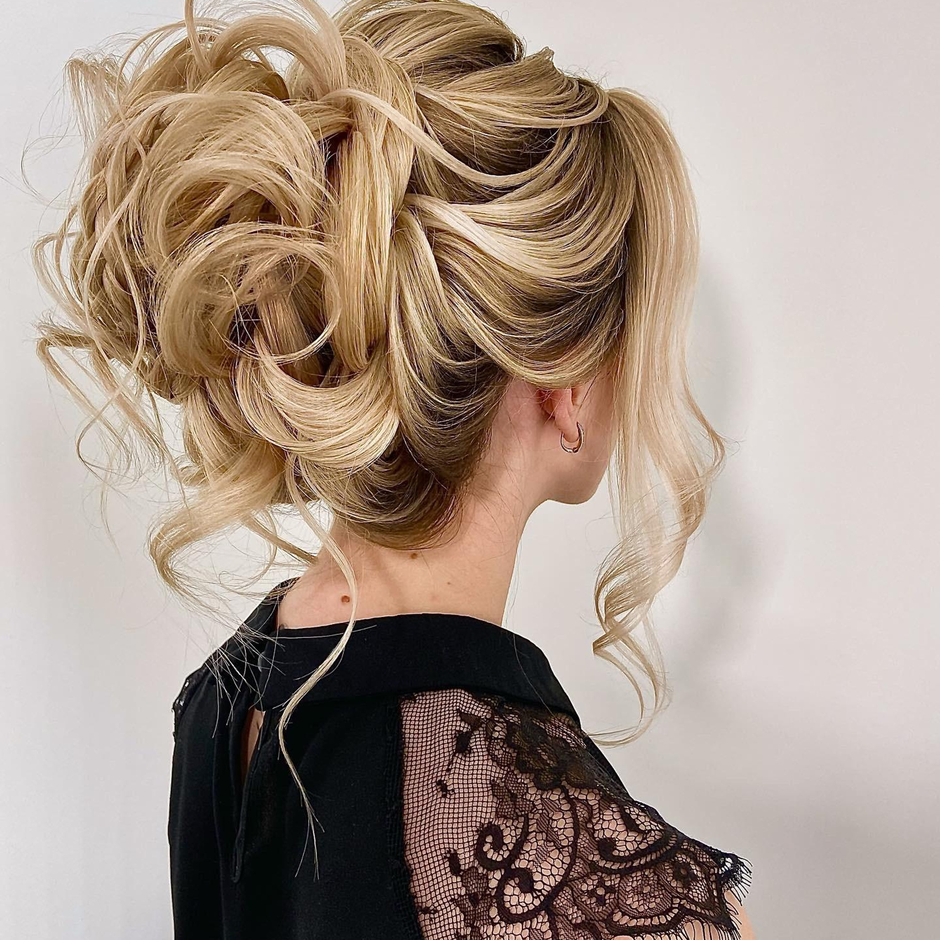 Портфолио Натали Брайт. топ. Салон свадебных стилистов