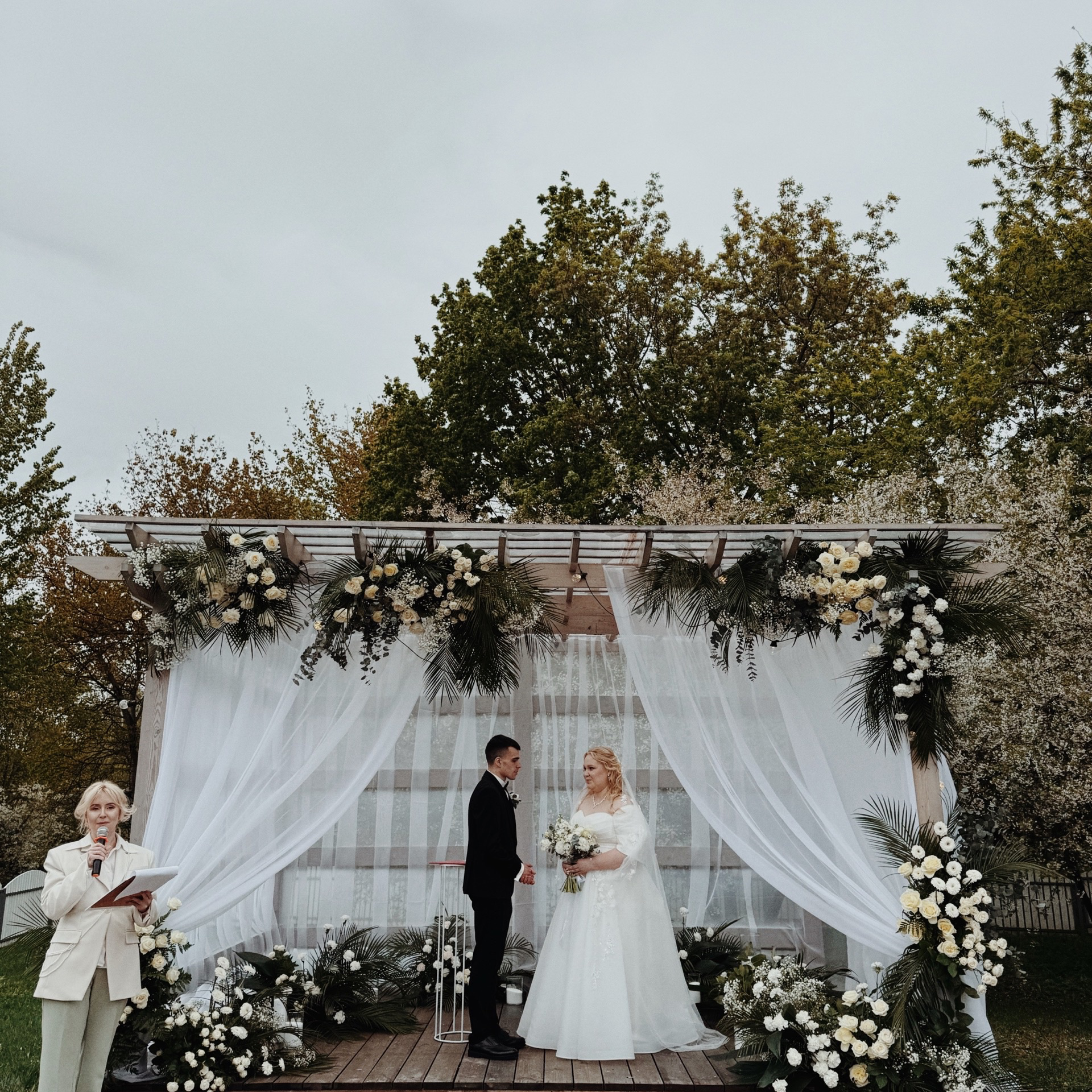 Отзывы о декораторе и флористе. Kirillova Studio — мастерская декора и событий Юли Кирилловой